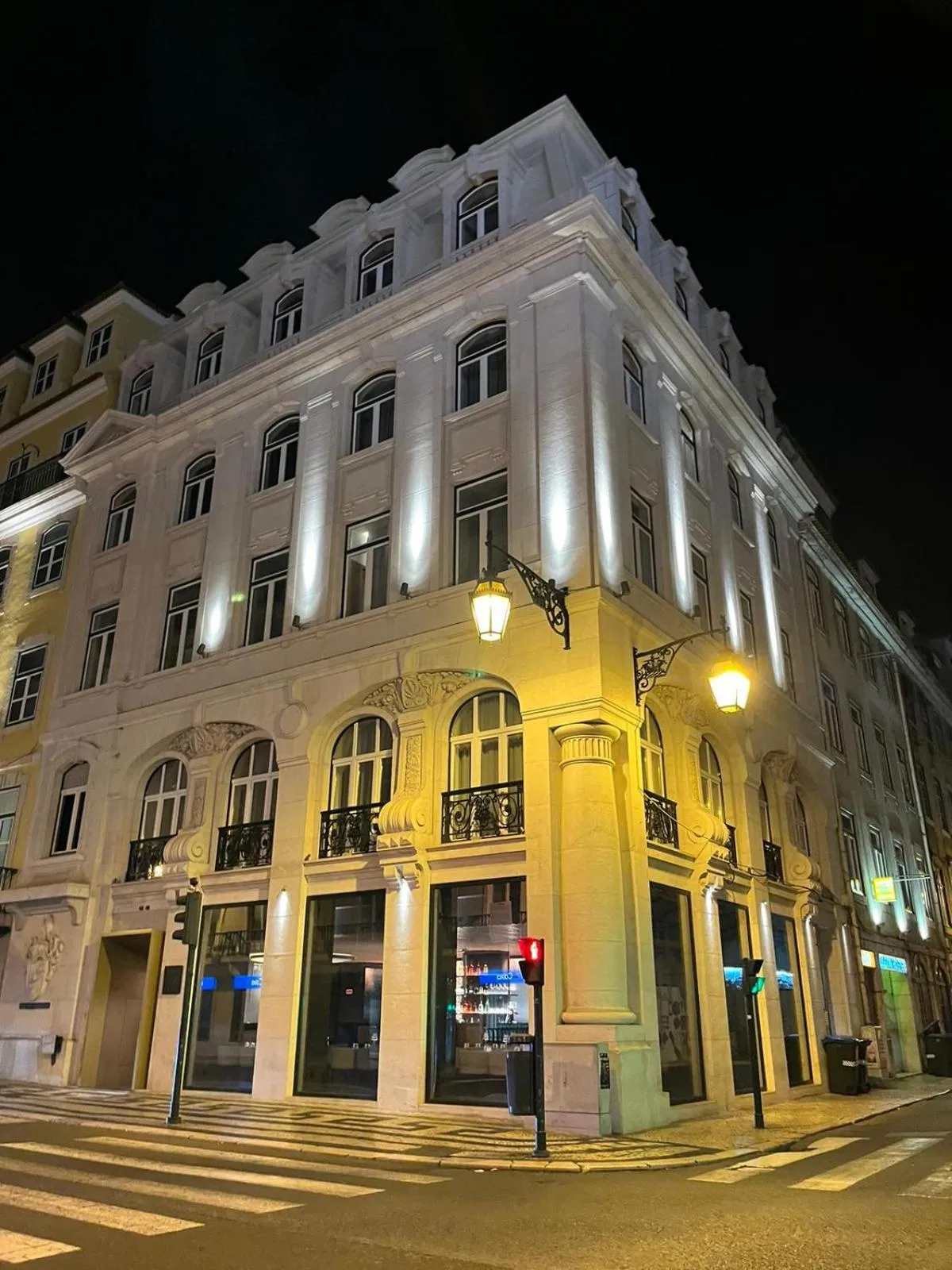 Property building in Golden Lisbon Hotel