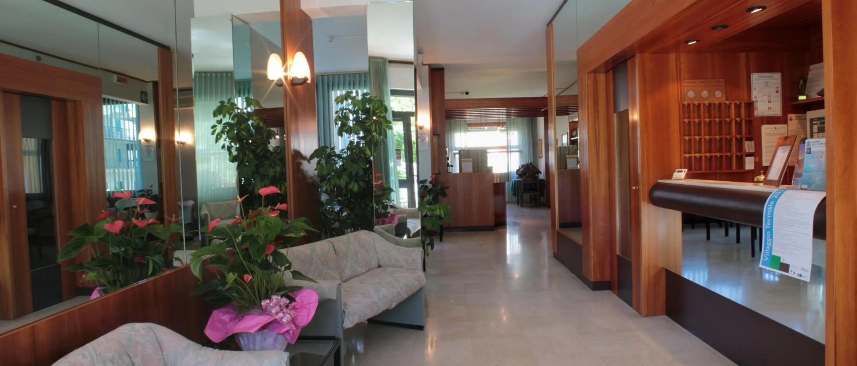 Lobby or reception in Hotel Saturno