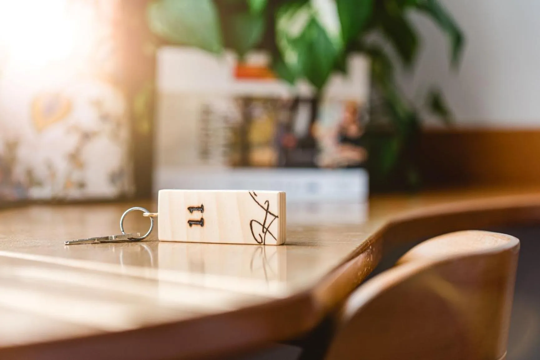 Photo of the whole room in Das Herbst