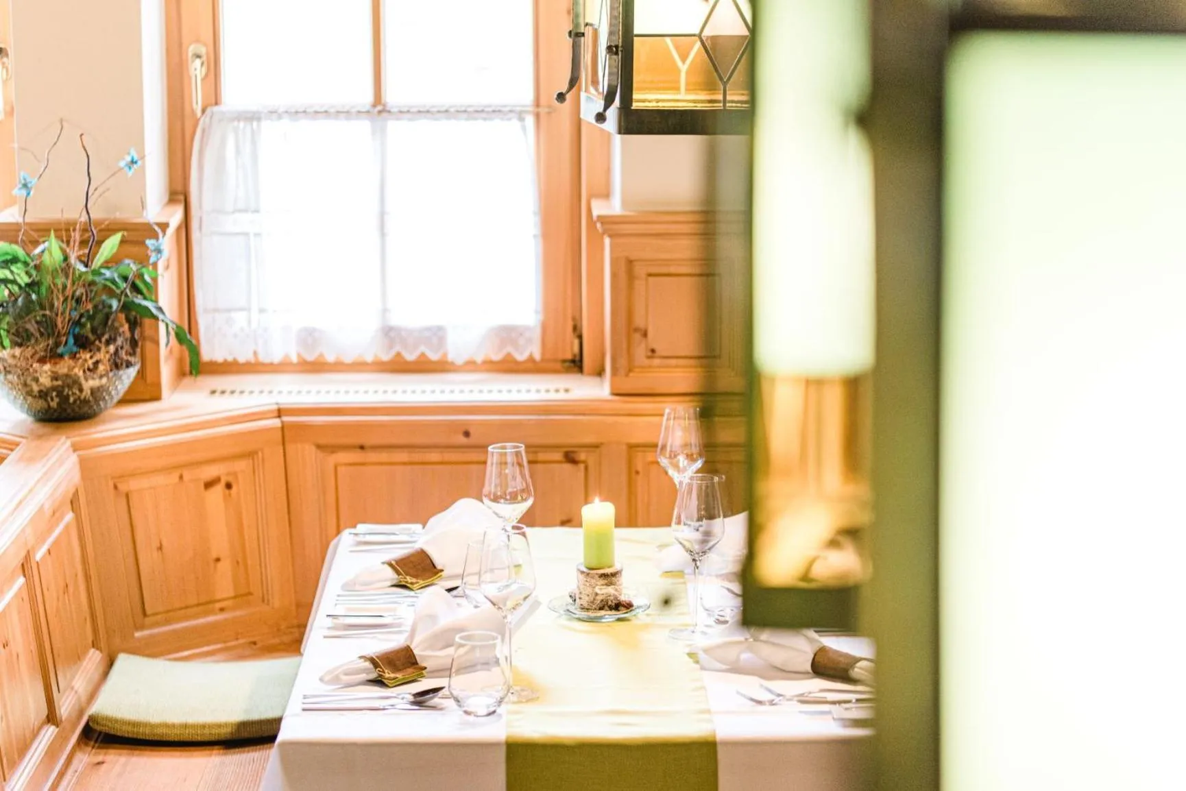 Restaurant/places to eat in Das Herbst