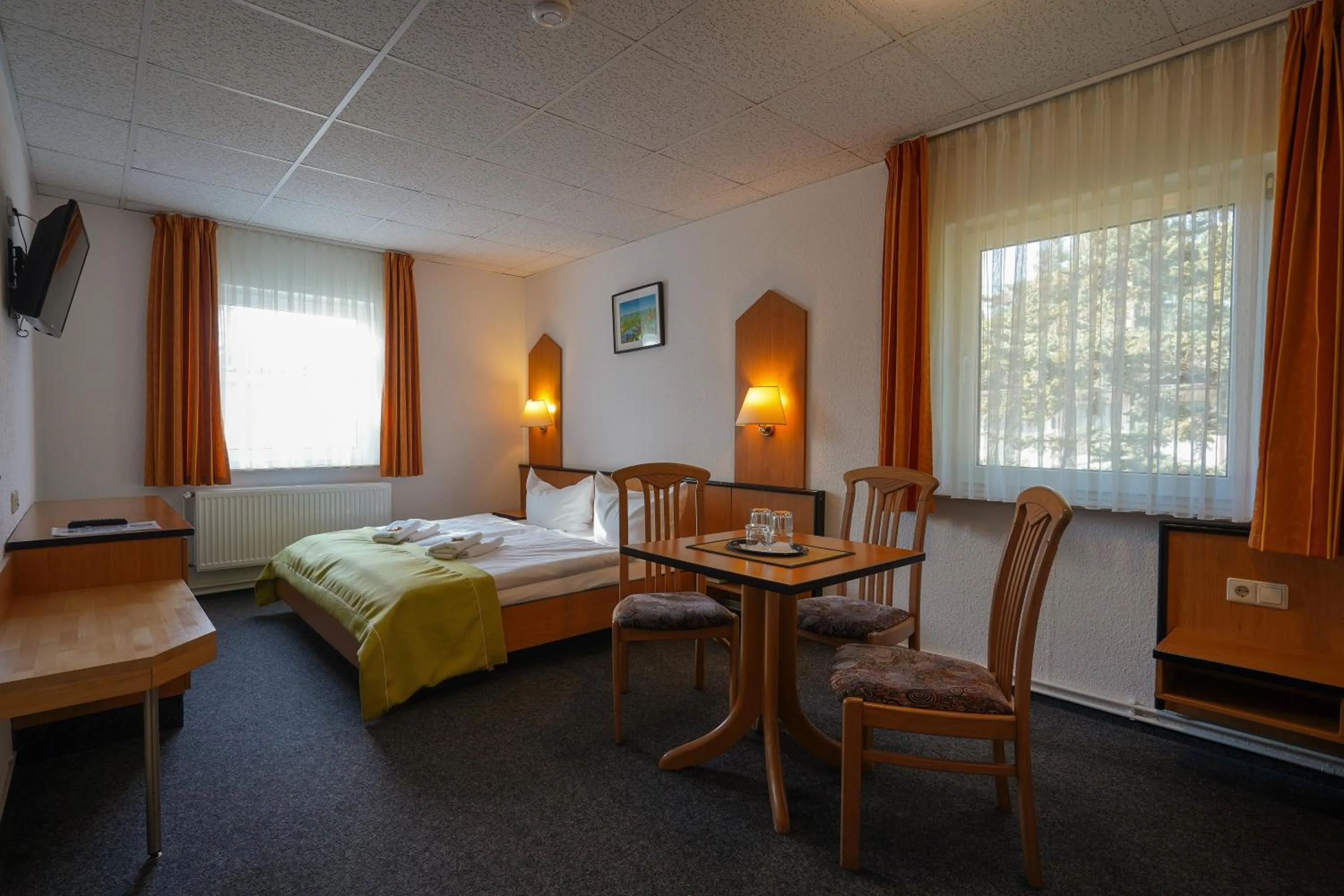 Photo of the whole room in Hotel Seeschlösschen