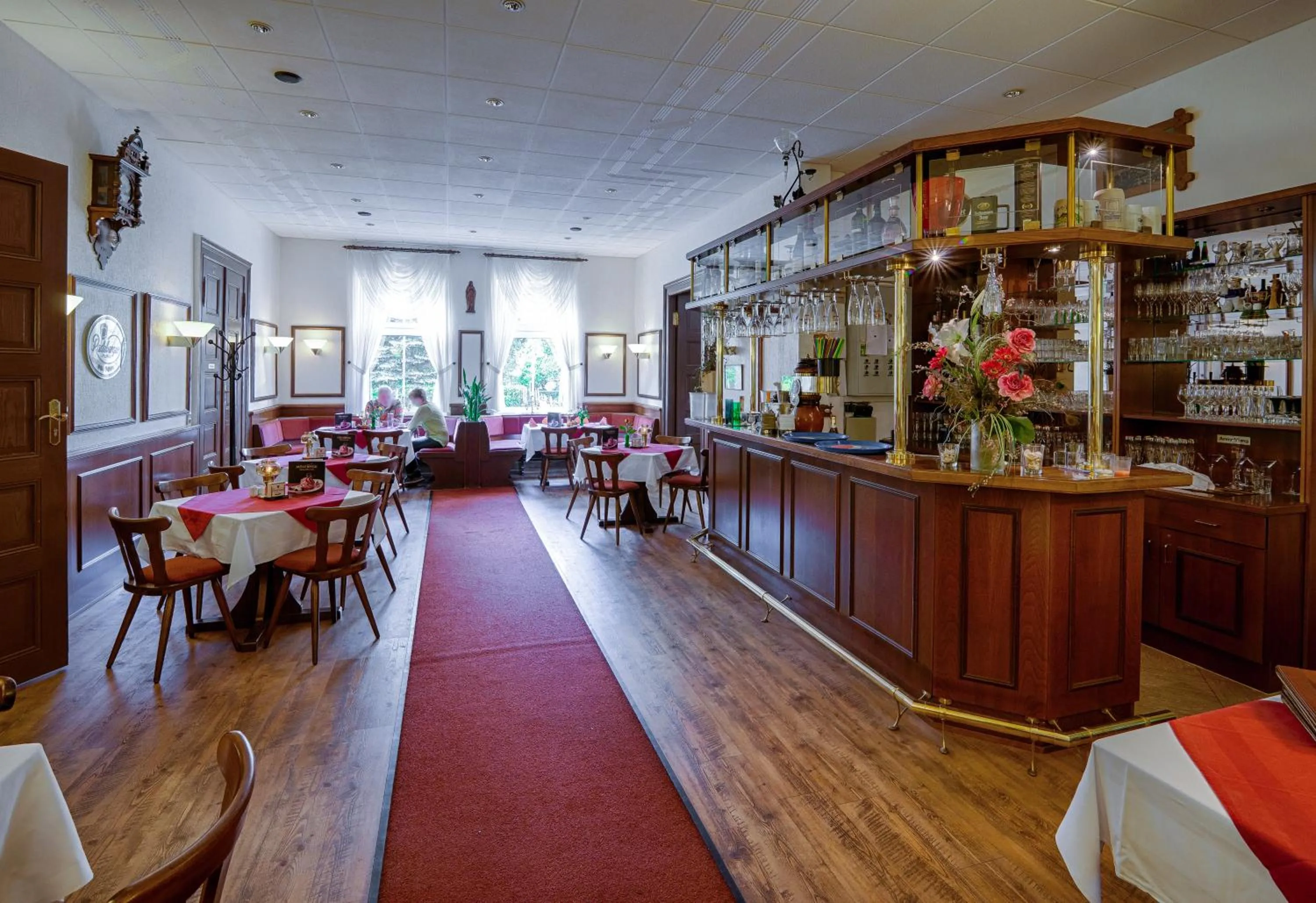 Restaurant/places to eat in Hotel Seeschlösschen