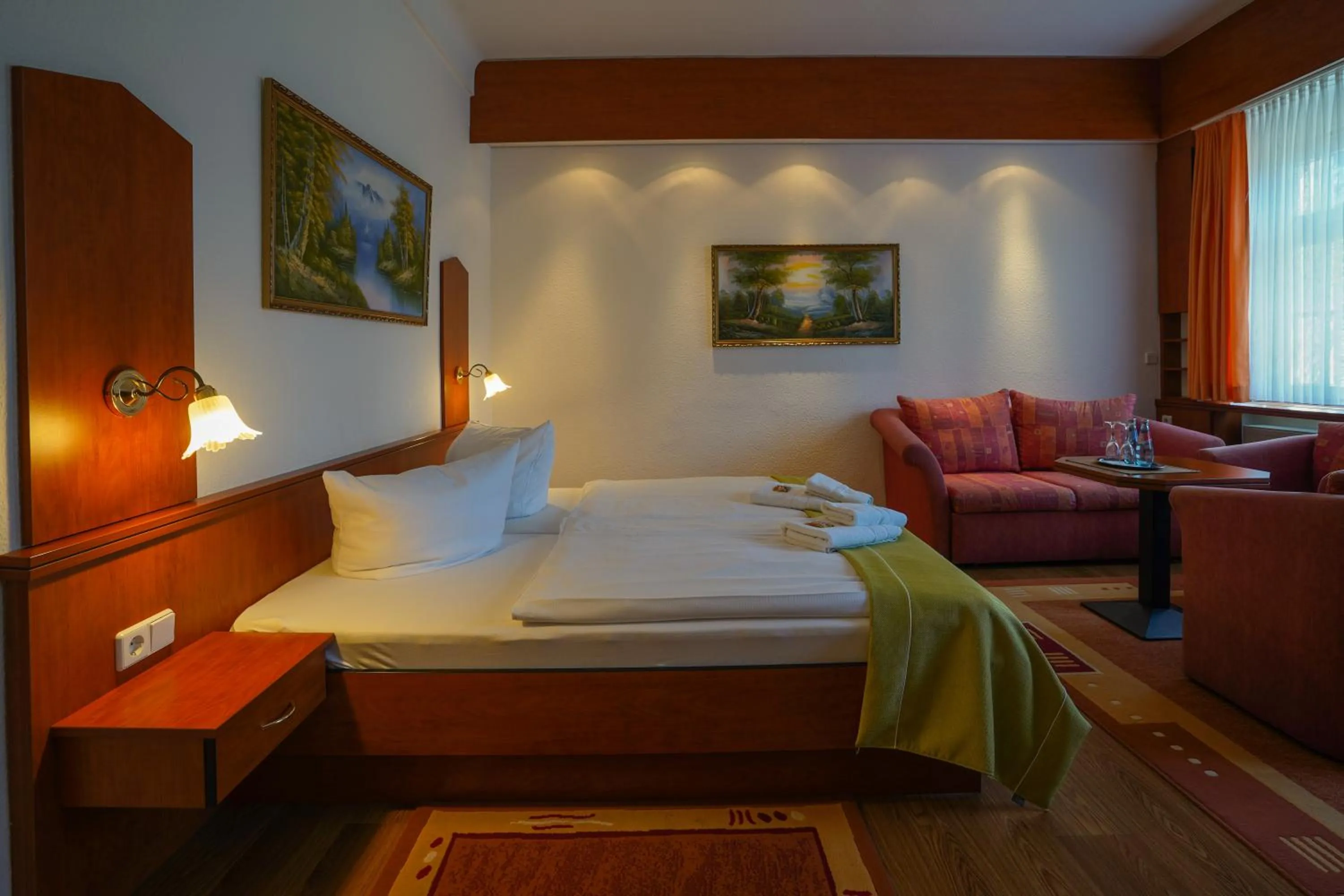 Photo of the whole room in Hotel Seeschlösschen