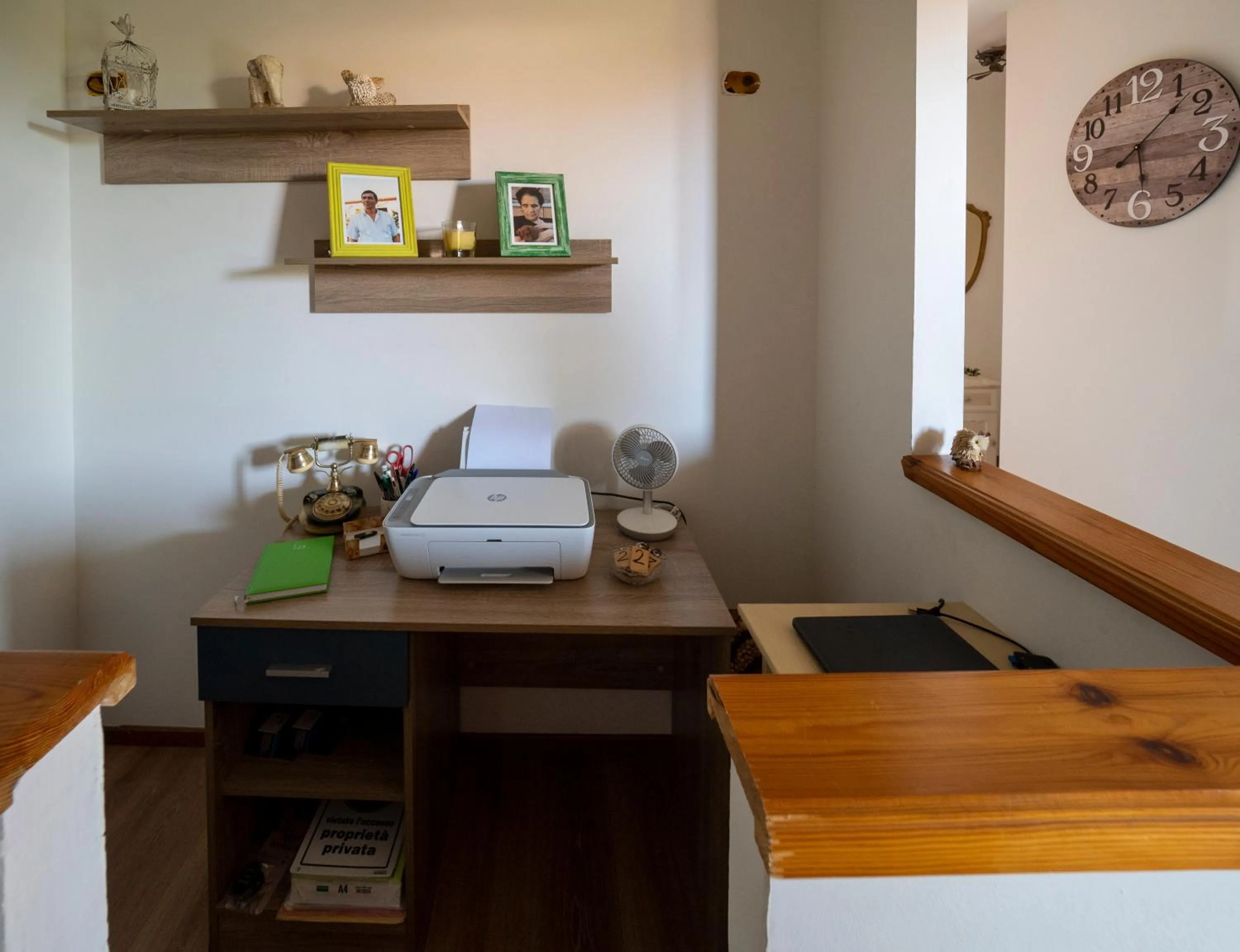 TV/Entertainment Center in B&B Da Laura San Teodoro