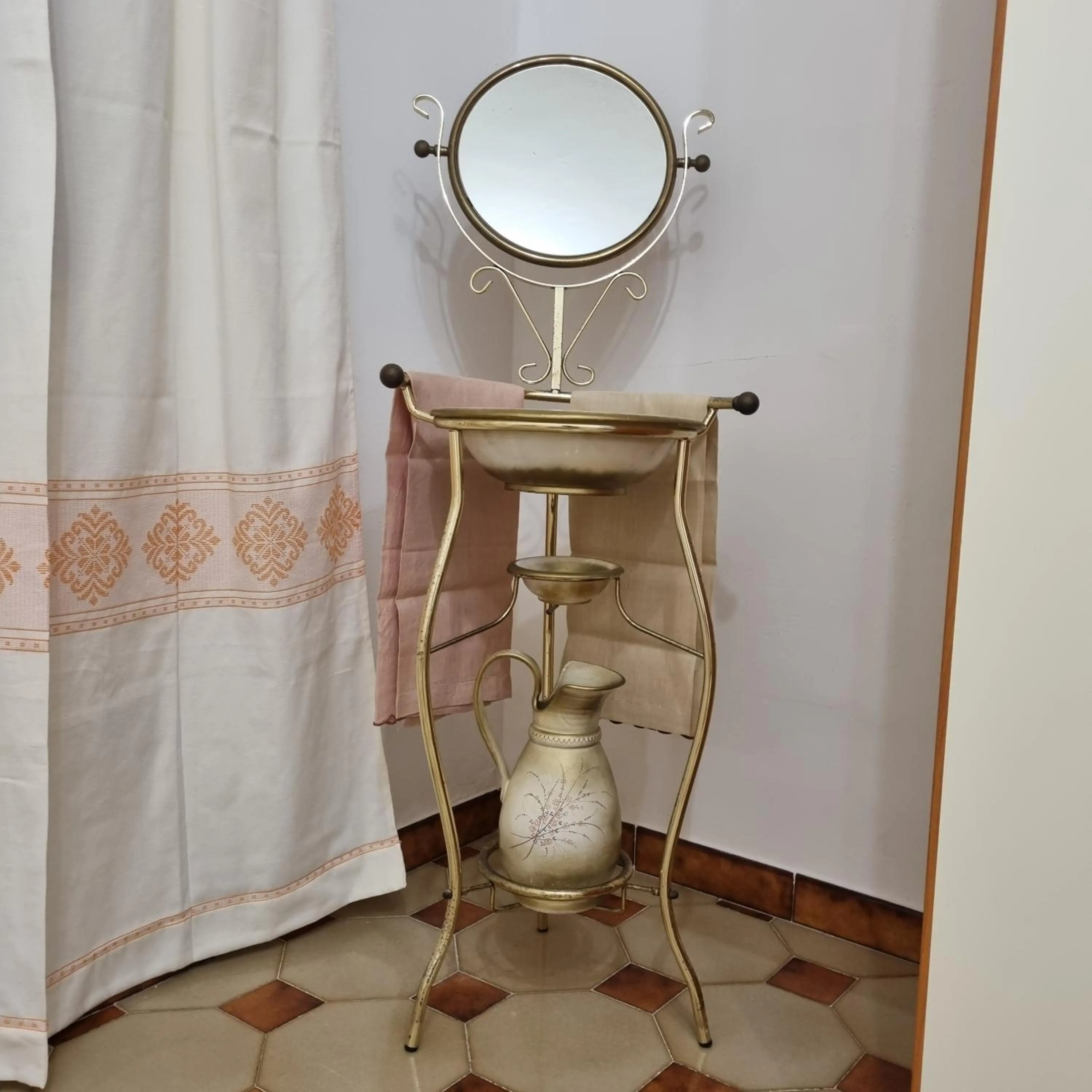 Bathroom in B&B Da Laura San Teodoro