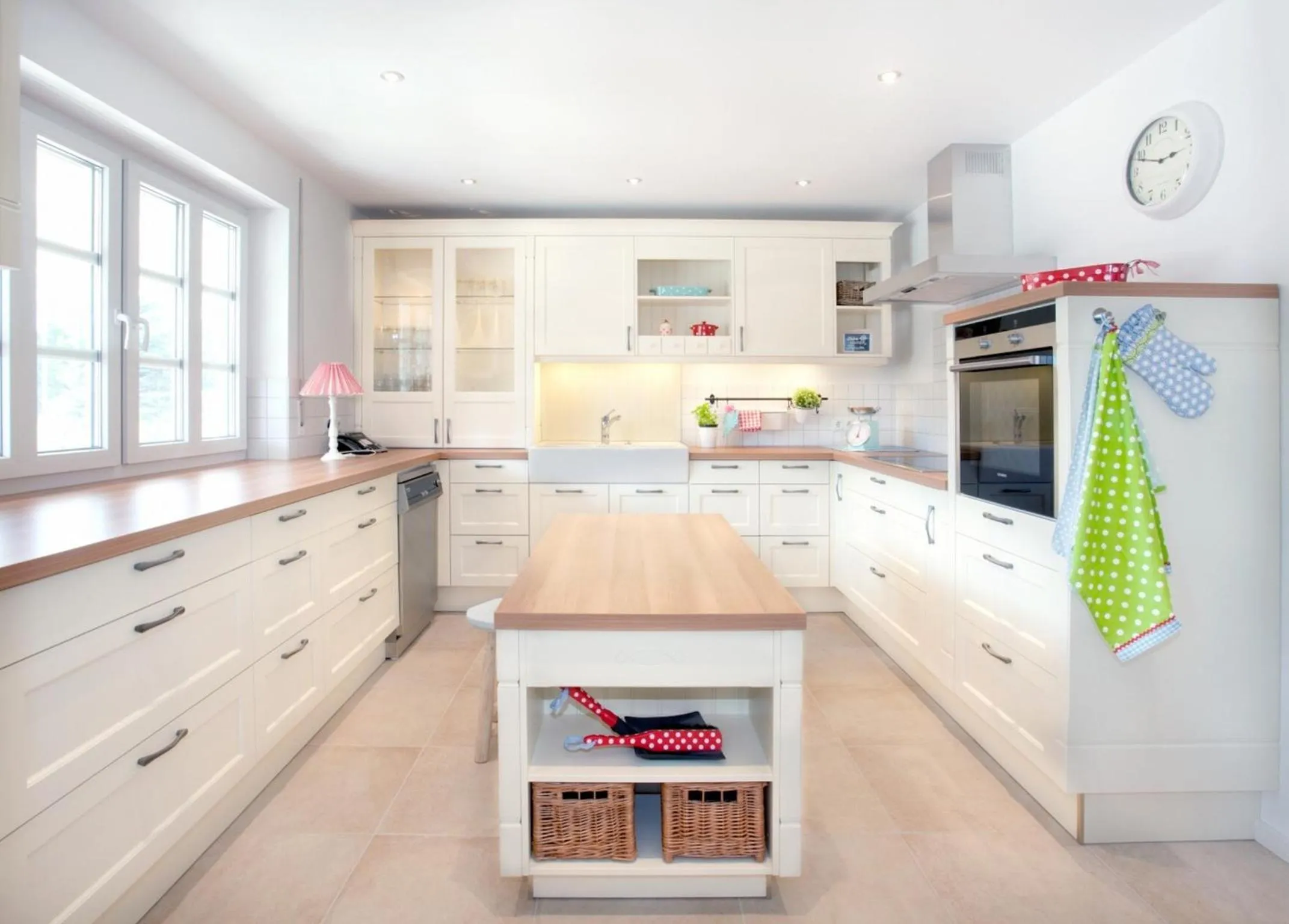 Communal kitchen in Belle Maison - Das kleine Hotel