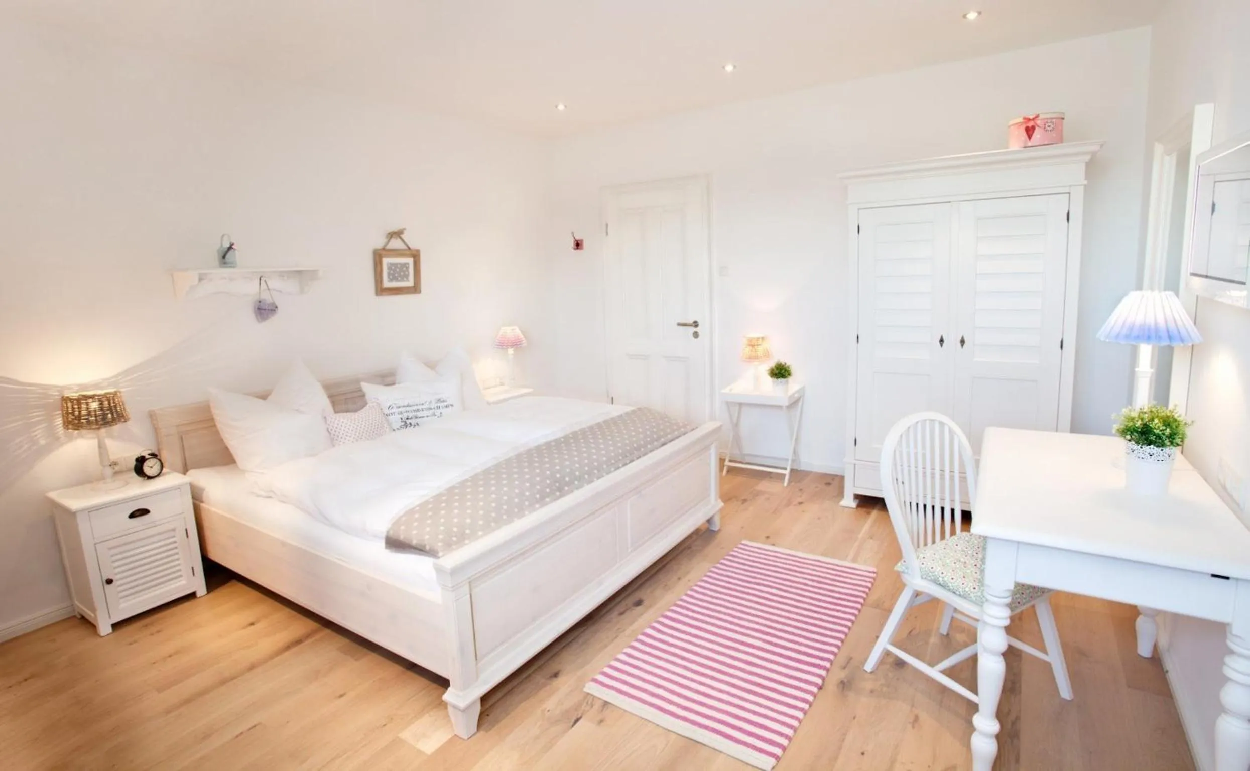 Bedroom, Bed in Belle Maison - Das kleine Hotel