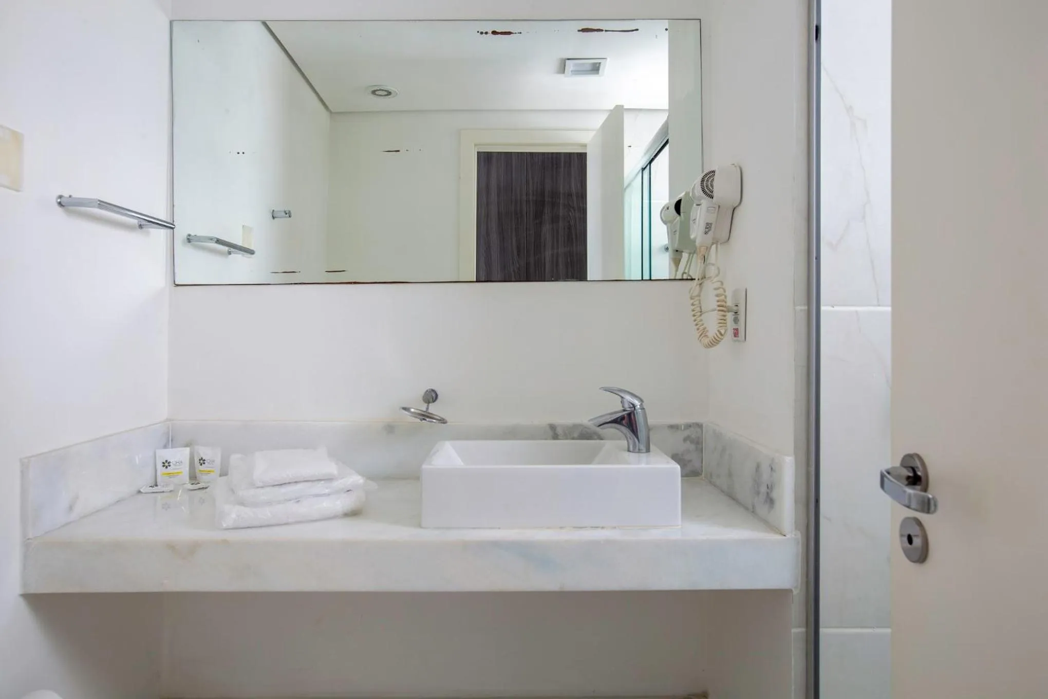 Bathroom in CHA Pampulha Design Hotel