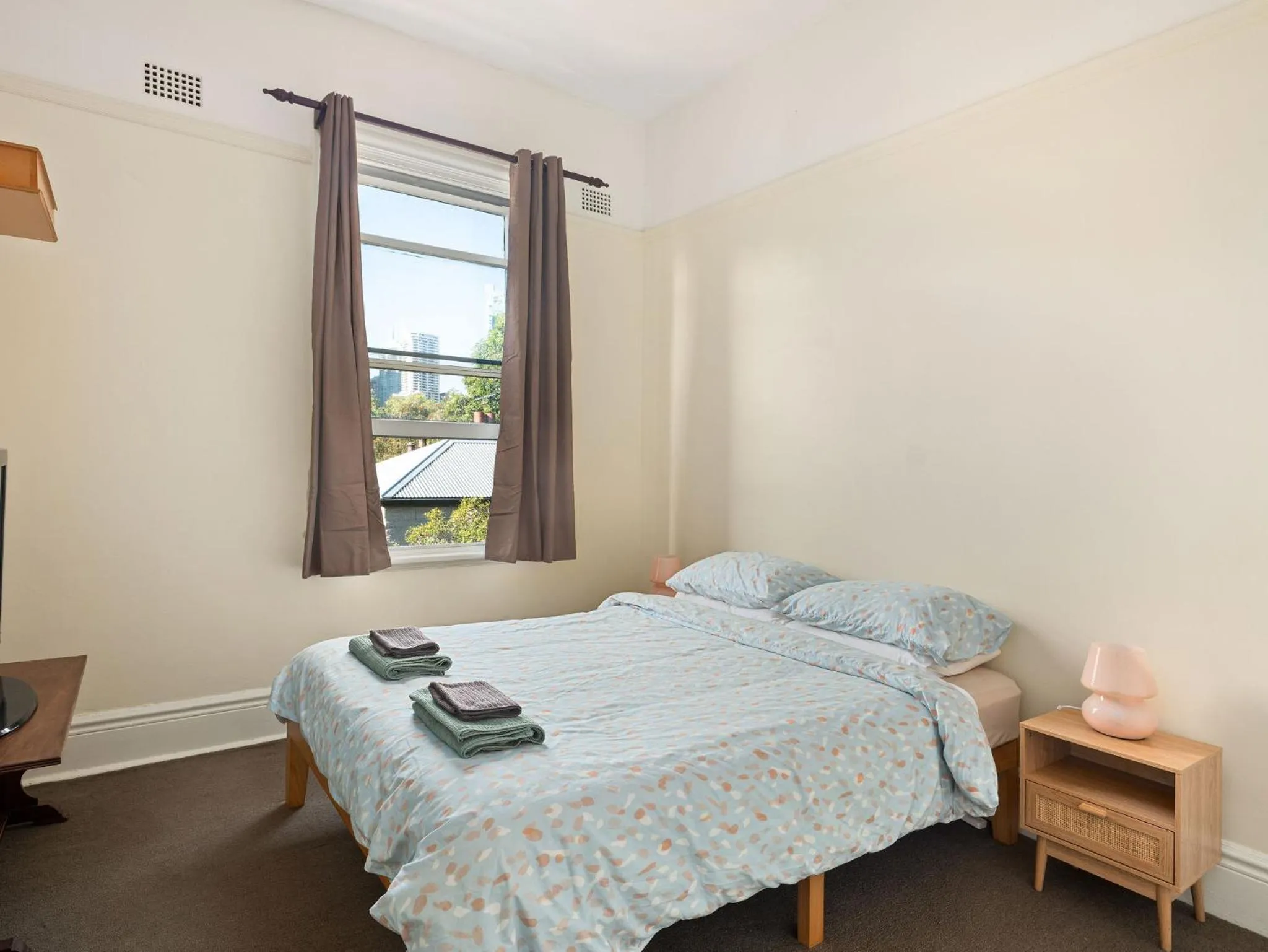 Bed in Lord Wolseley Hotel