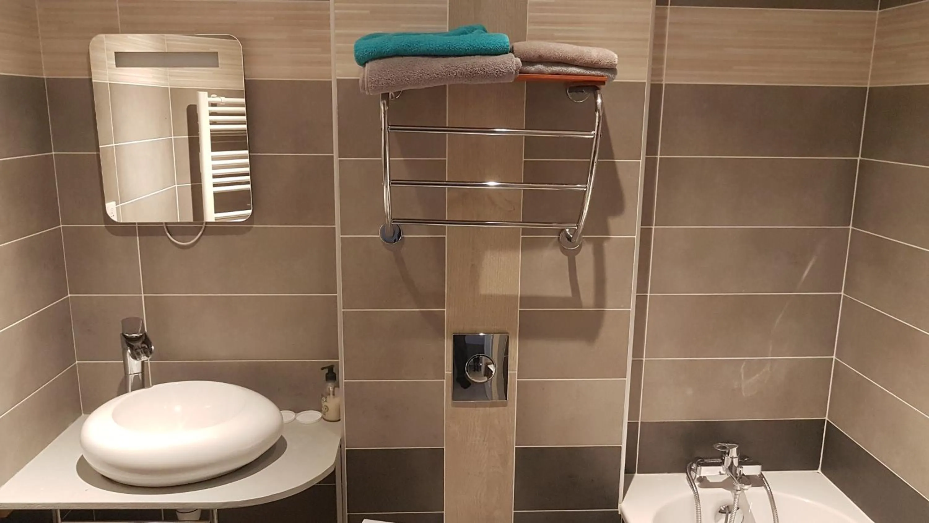 Bathroom in Le Betrot