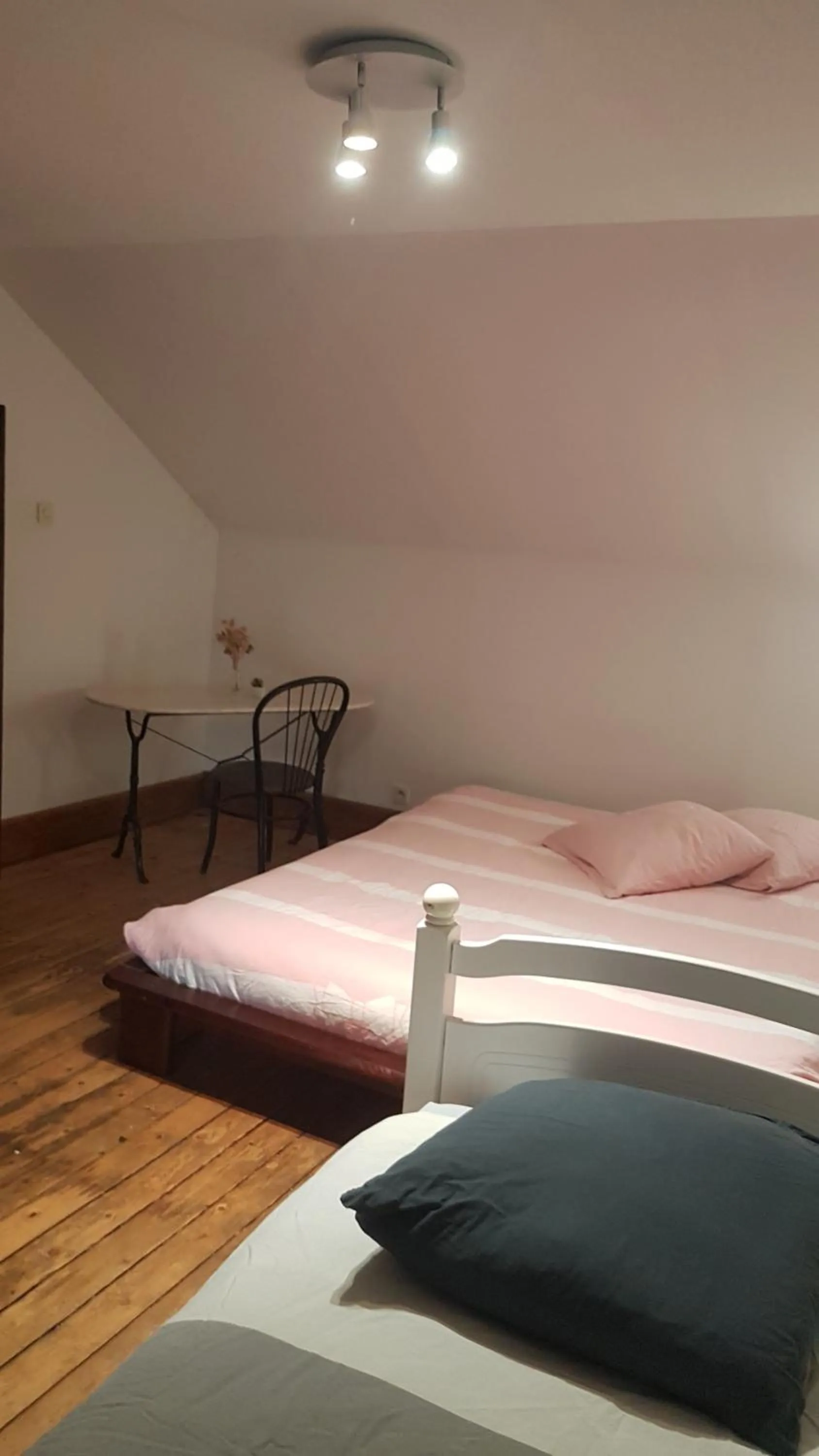 Photo of the whole room, Bed in Le Betrot