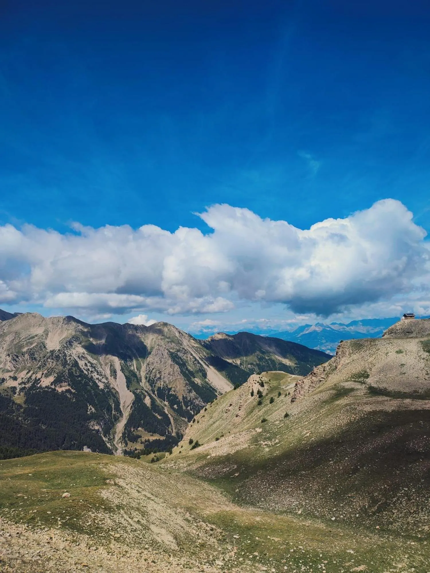 Hiking in L'Ecrin du Lac