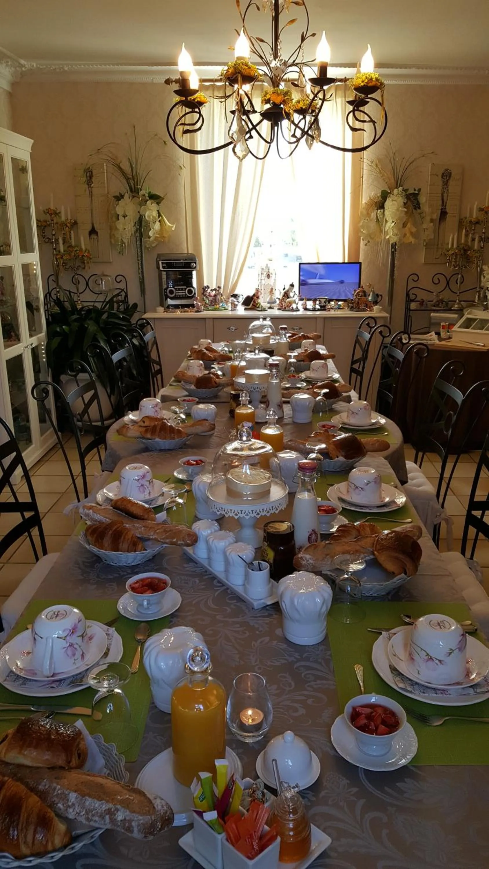 Breakfast in La Clef Dort