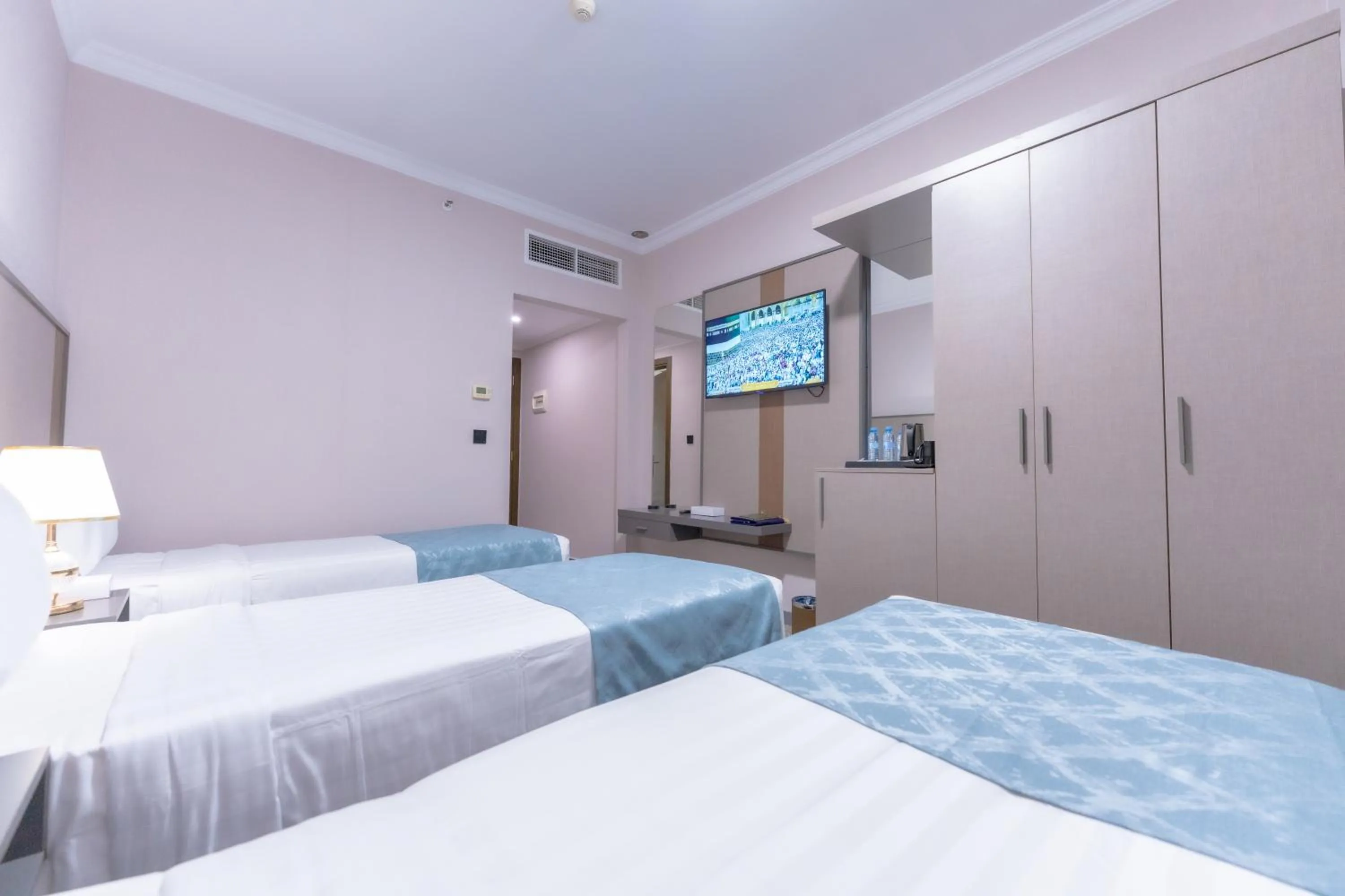 Bed in Araek Taiba Hotel