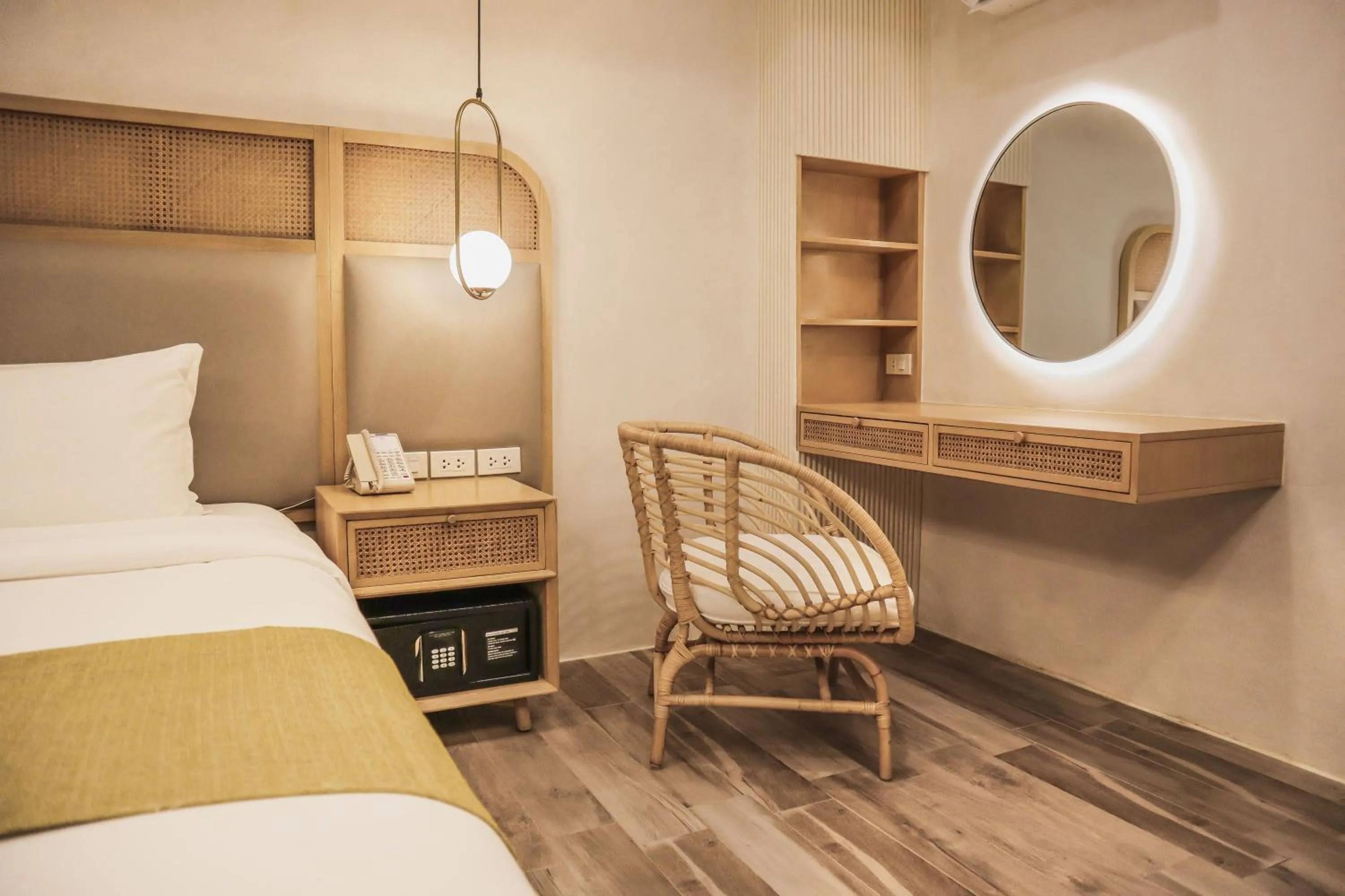 Seating area, Bed in Mandarin Nest Boracay