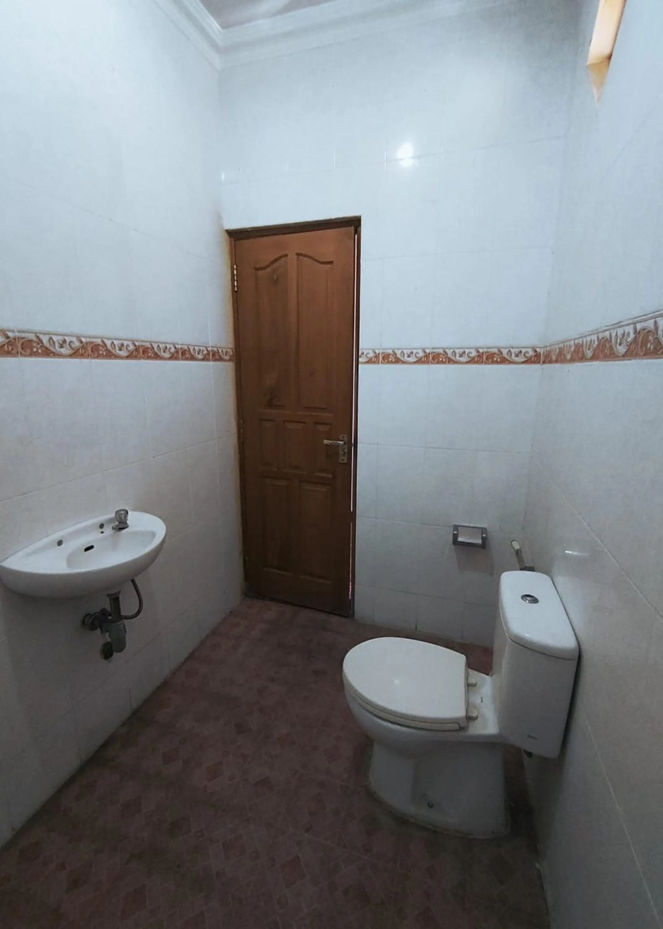 Bathroom in Hotel Bima