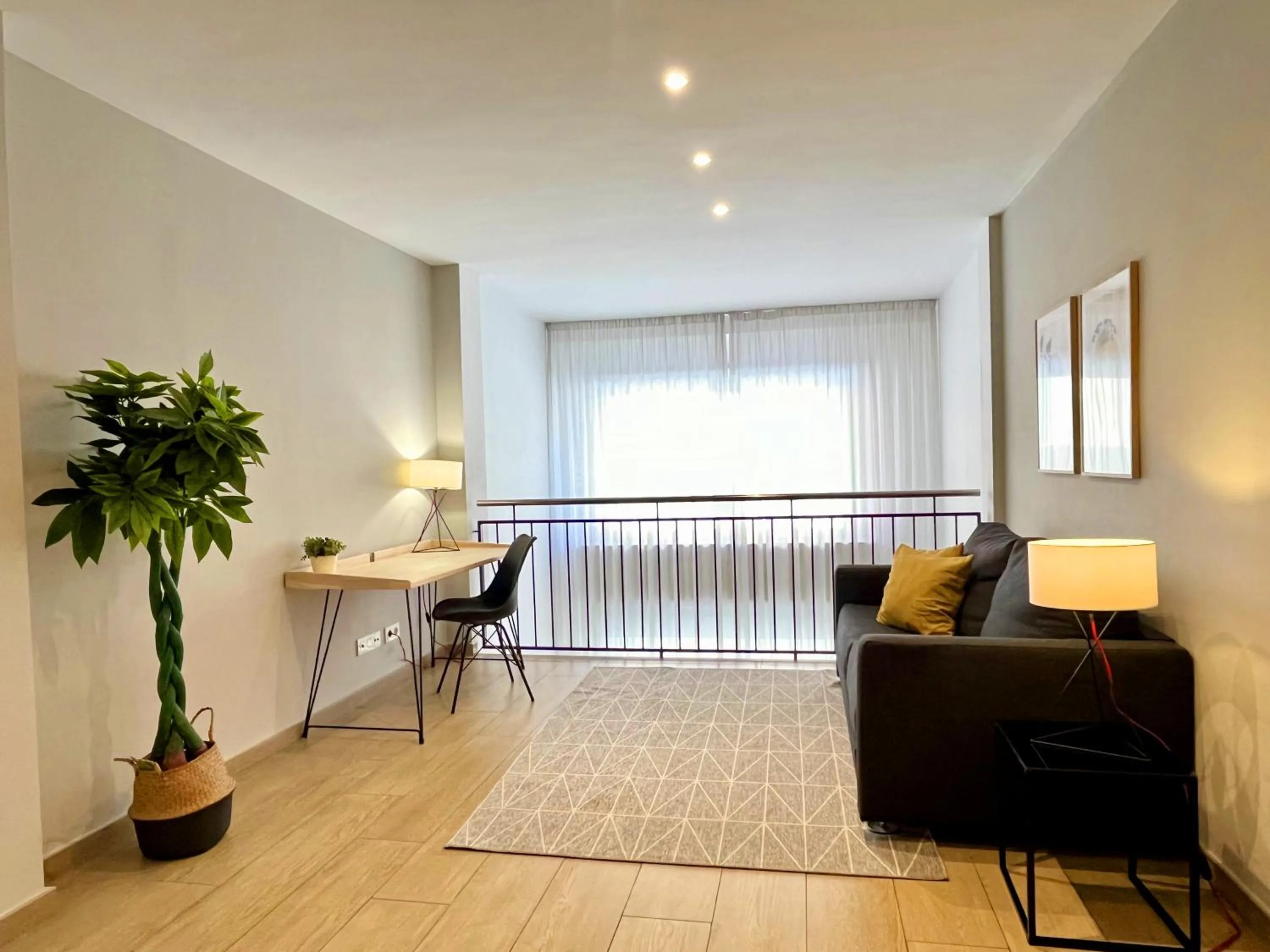 Living room in Feelathome Plaza Apartments