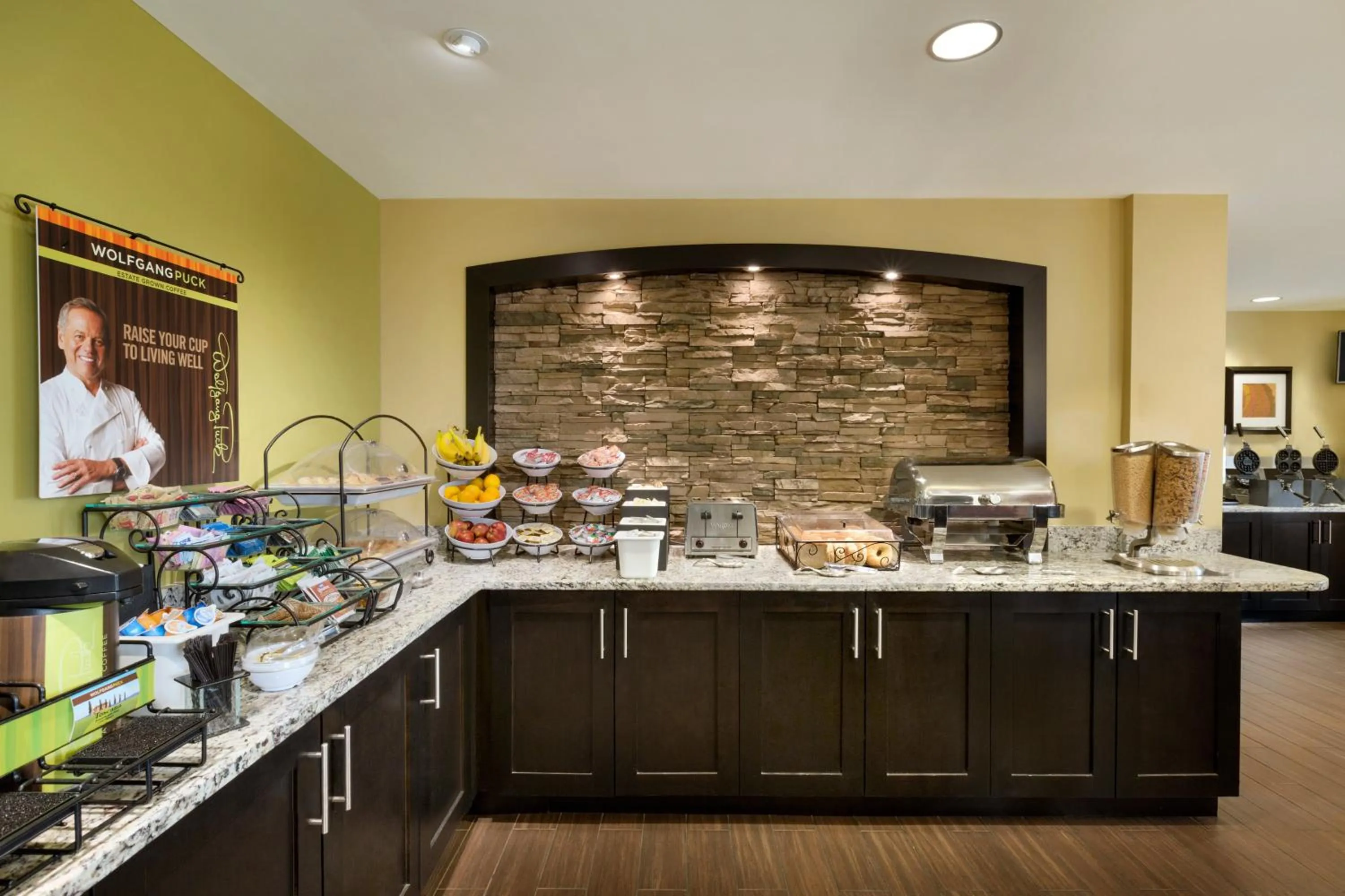 Restaurant/places to eat in Staybridge Suites West Edmonton by IHG