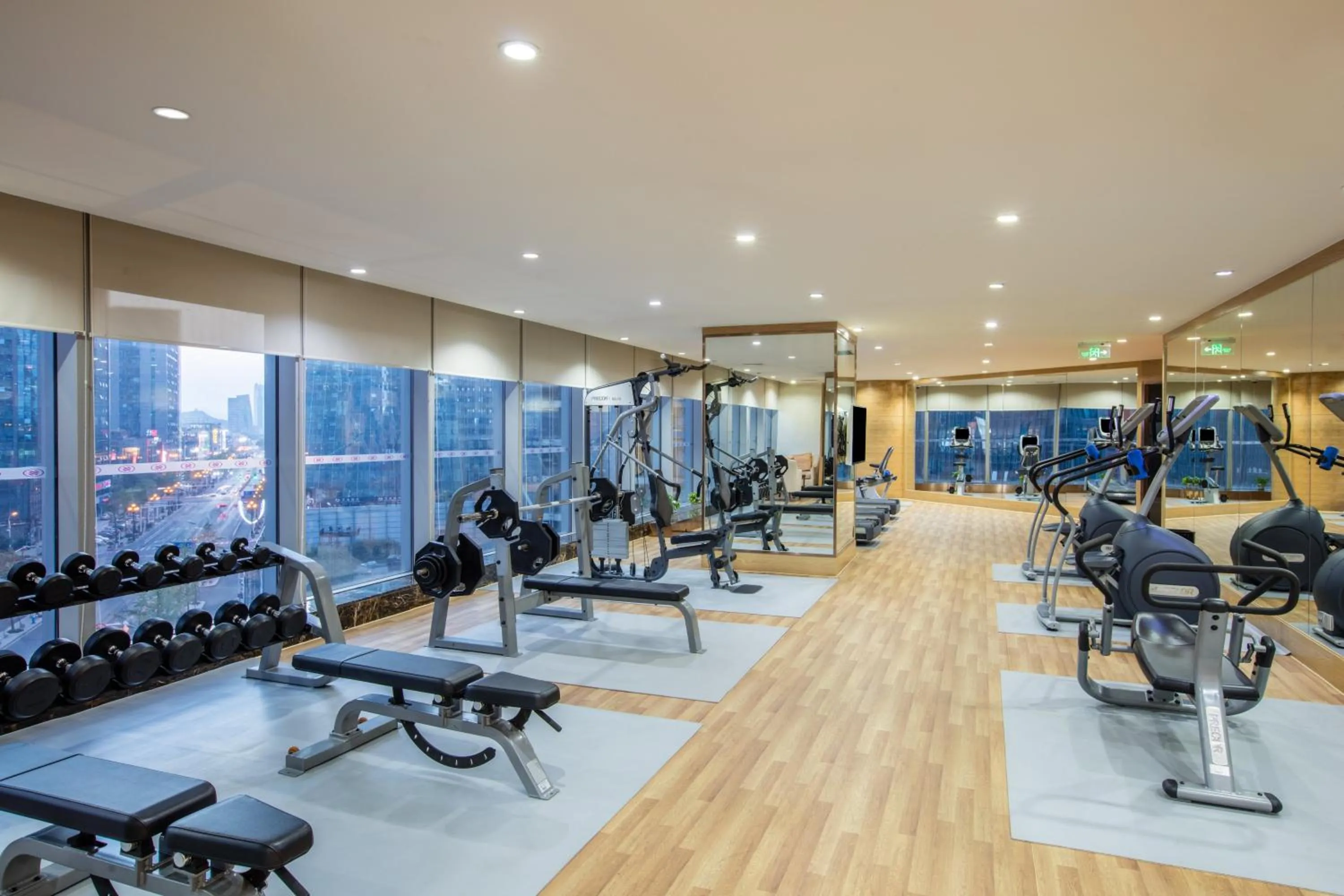 Fitness centre/facilities, Fitness Center/Facilities in Crowne Plaza Shaoxing, an IHG Hotel
