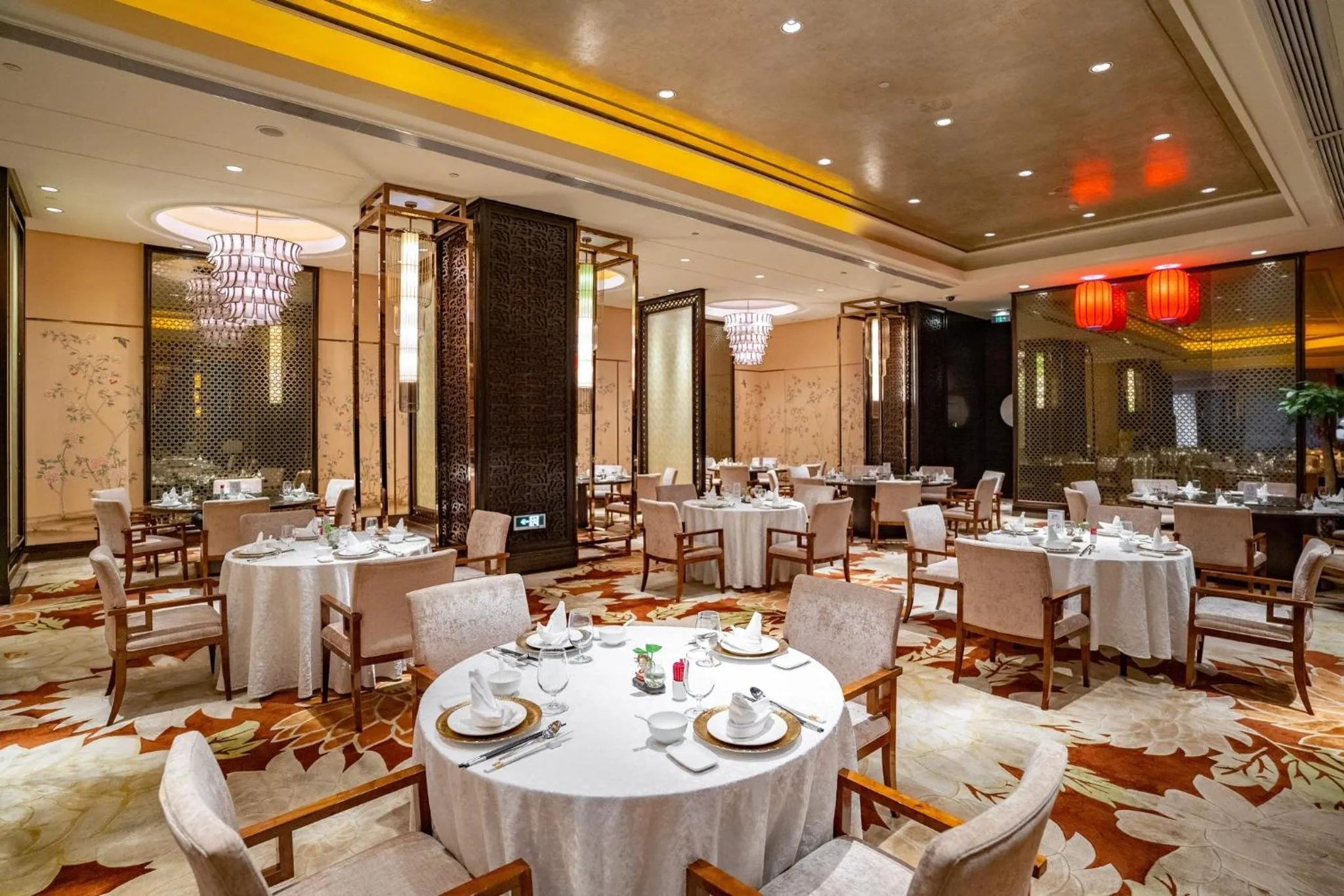 Restaurant/Places to Eat in Crowne Plaza Shaoxing, an IHG Hotel