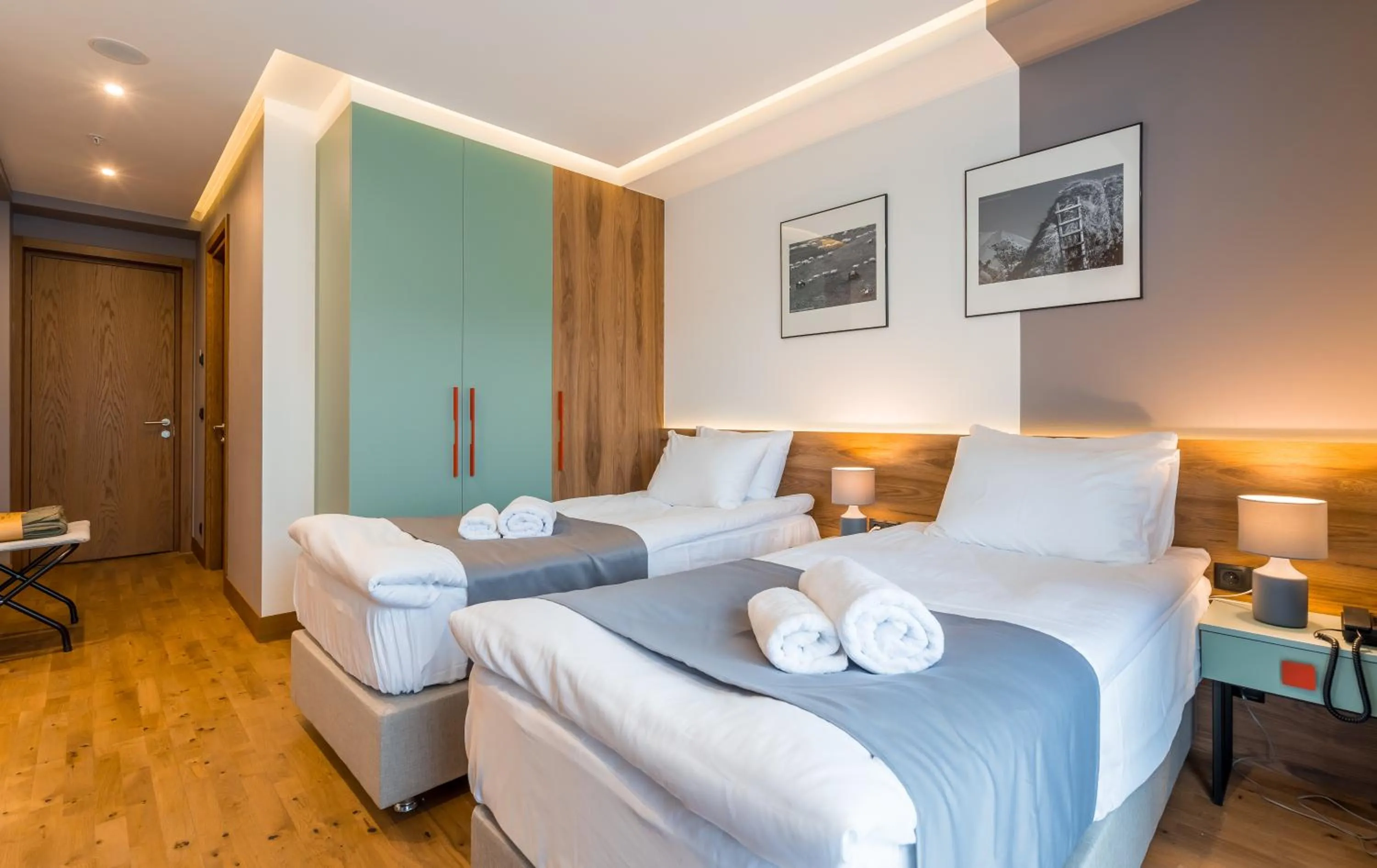 Photo of the whole room, Bed in Step Inn - Kazbegi