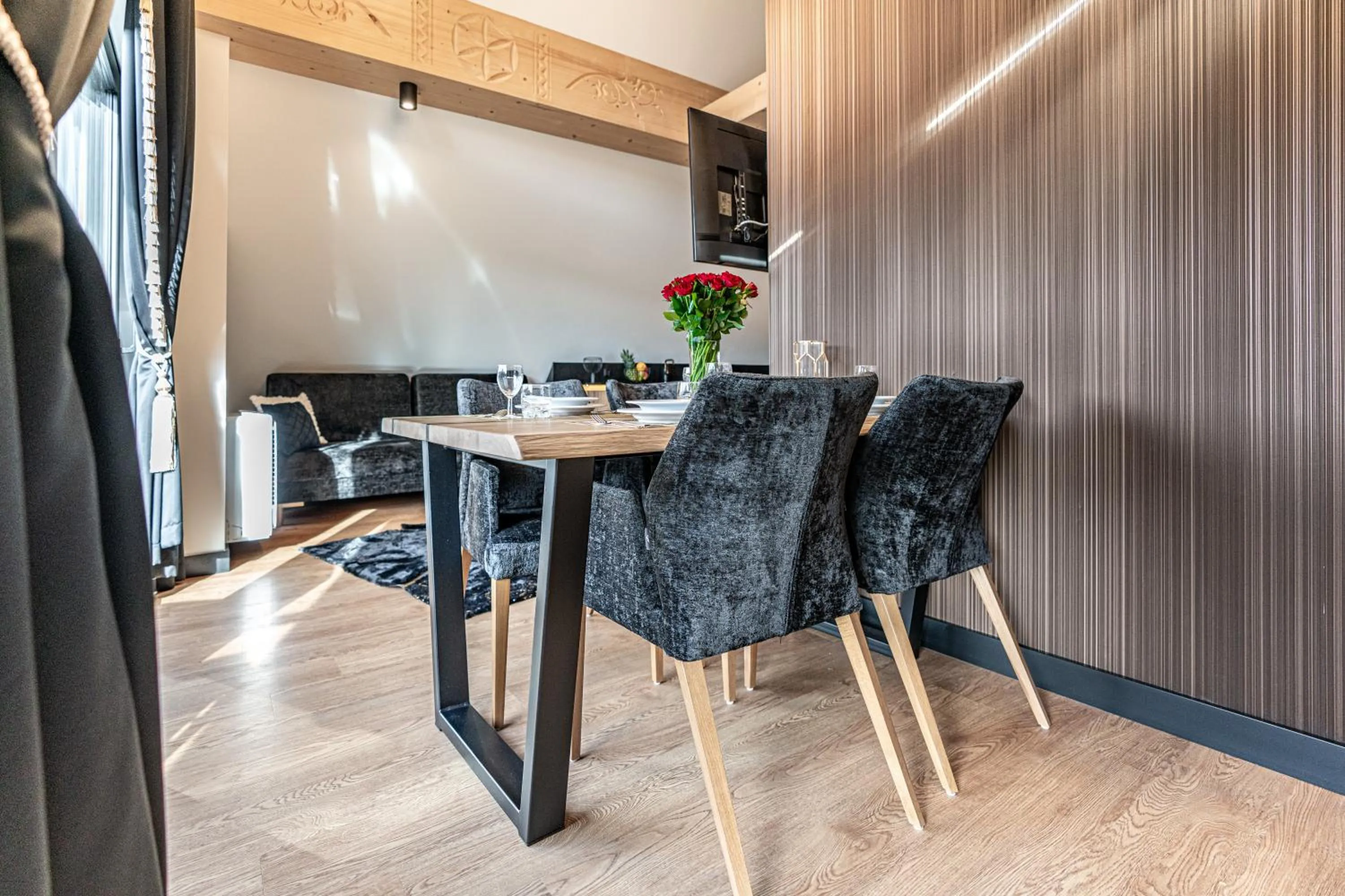 TV and multimedia in Aparthotel Diamond SPA Aqua