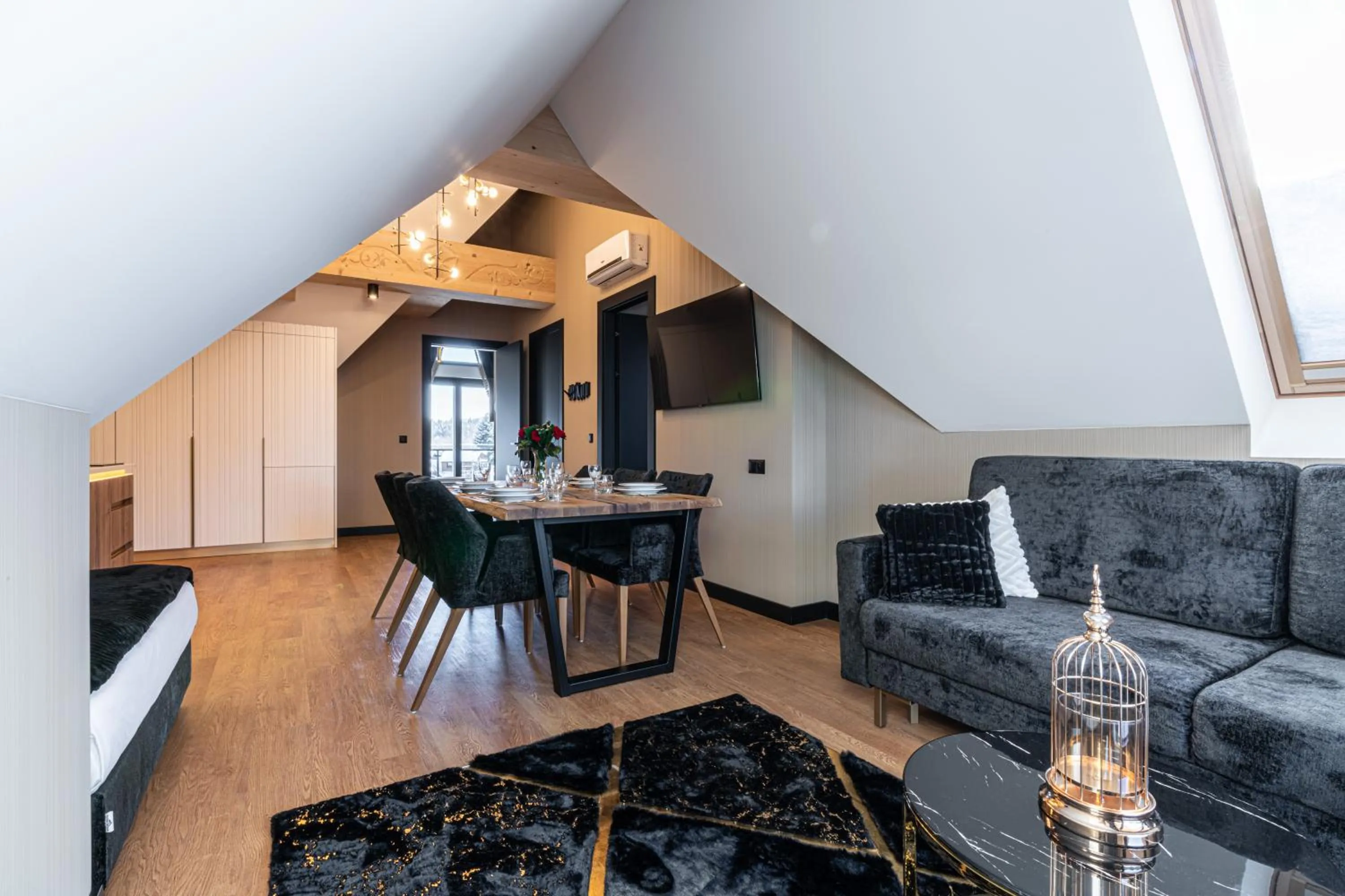 TV and multimedia in Aparthotel Diamond SPA Aqua