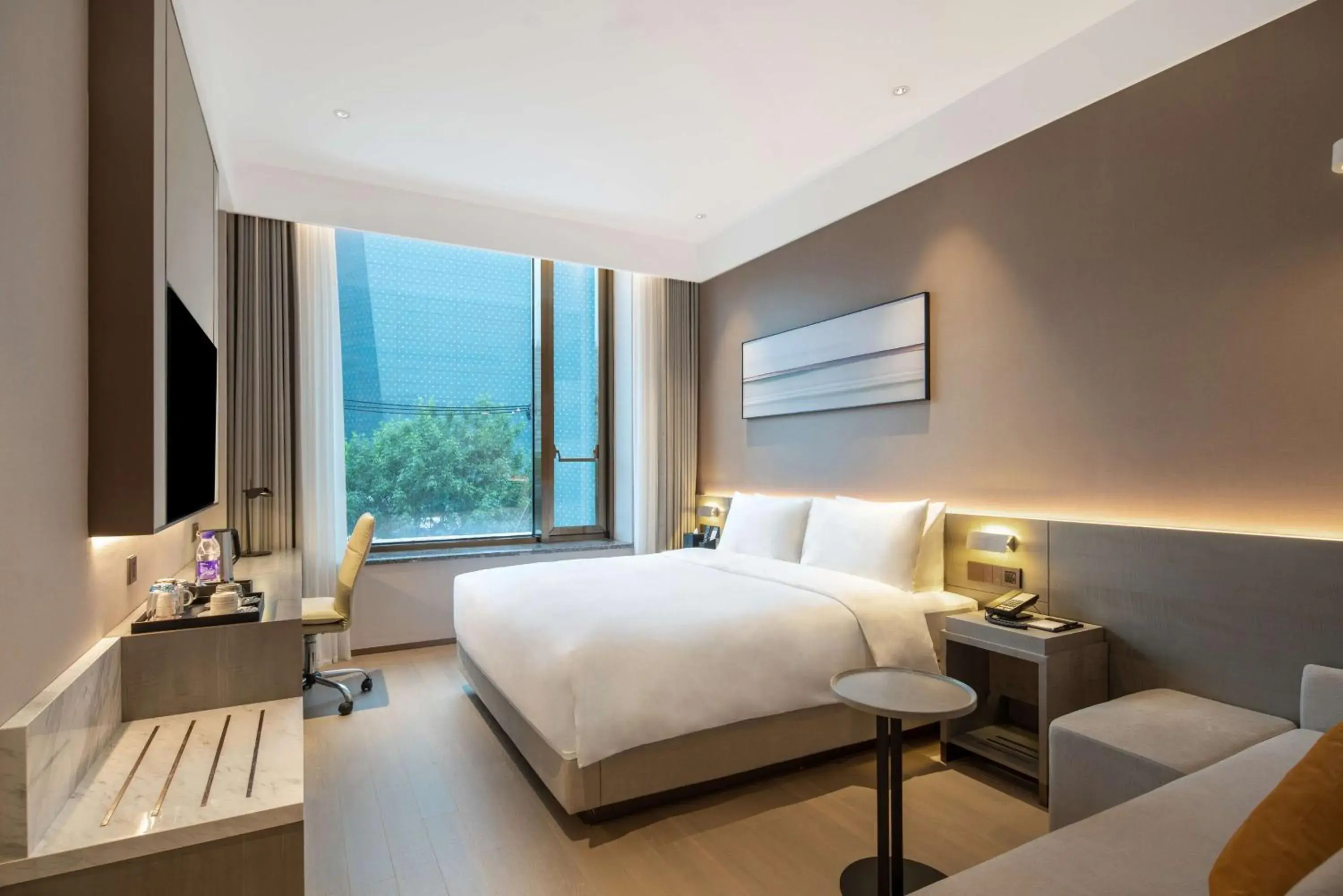 King Room with Sofa Bed and City View in Hyatt Place Linyi People Square King Room with Sofa Bed and City View in Hyatt Place Linyi People Square