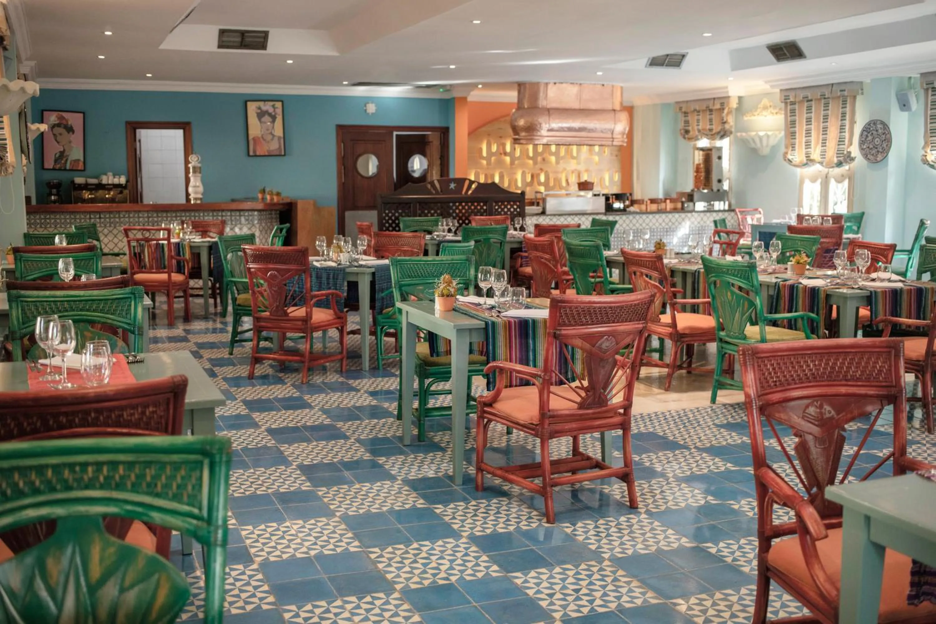 Restaurant/places to eat in Iberostar Waves Costa Dorada - All Inclusive