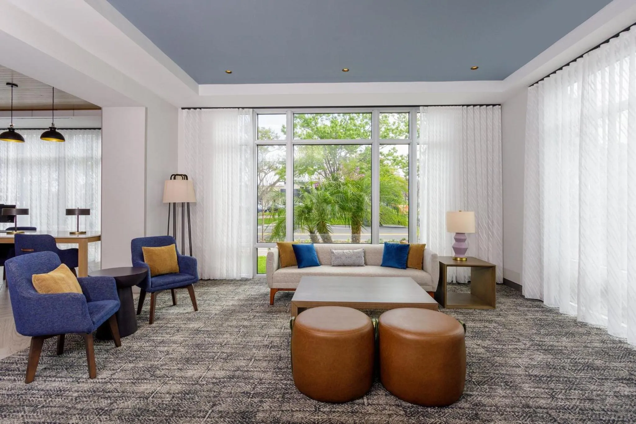 Property building in Staybridge Suites Winter Haven - Auburndale