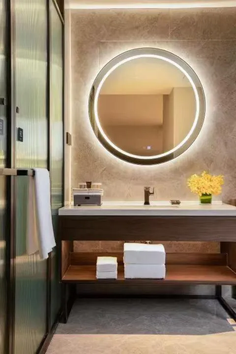 Bathroom in UrCove By Hyatt ShenZhen Futian Port
