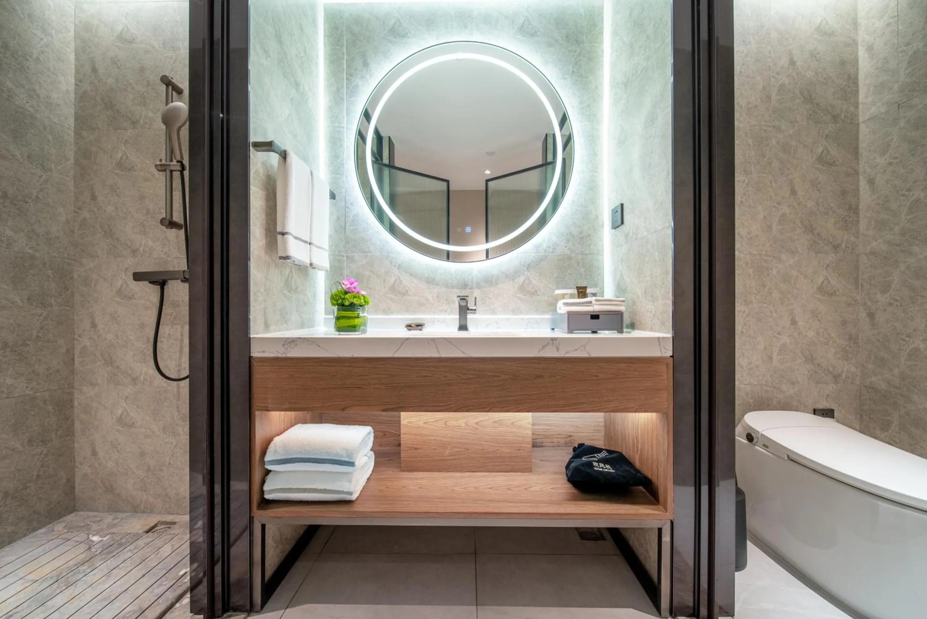 Toilet in UrCove by HYATT Shenzhen Nanshan Science and Technology Park