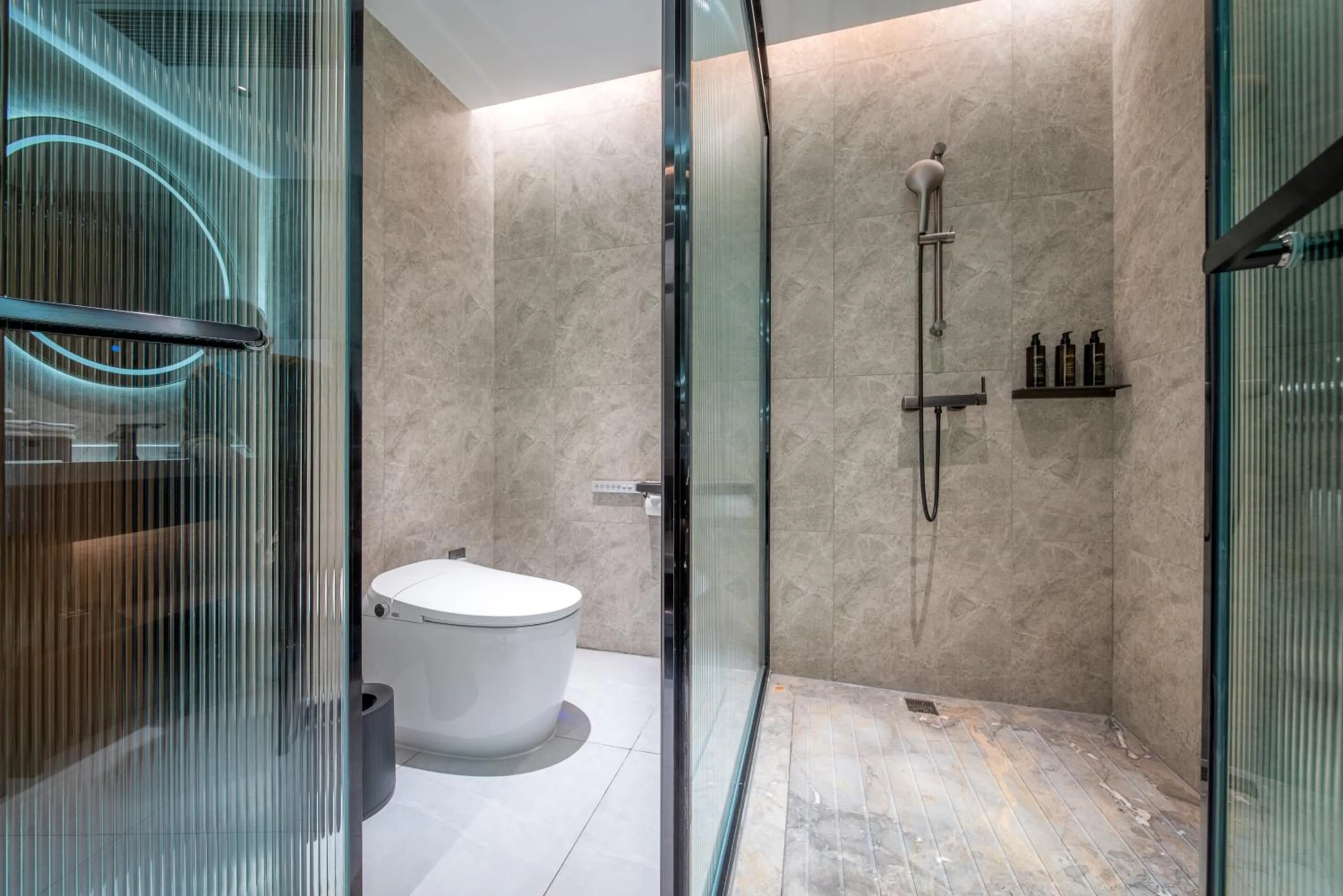 Toilet in UrCove by HYATT Shenzhen Nanshan Science and Technology Park