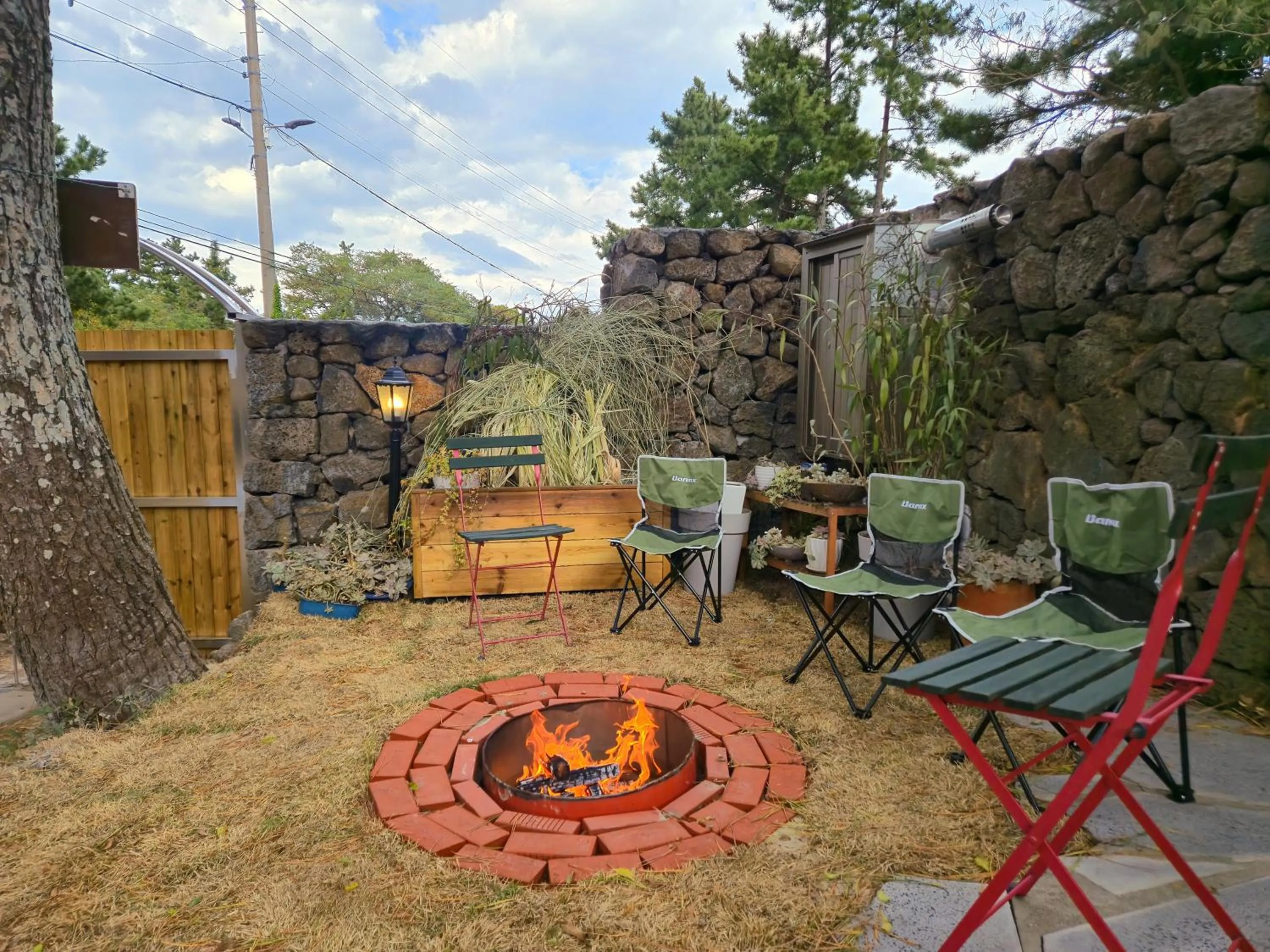 fireplace in Sodamhyang Pension