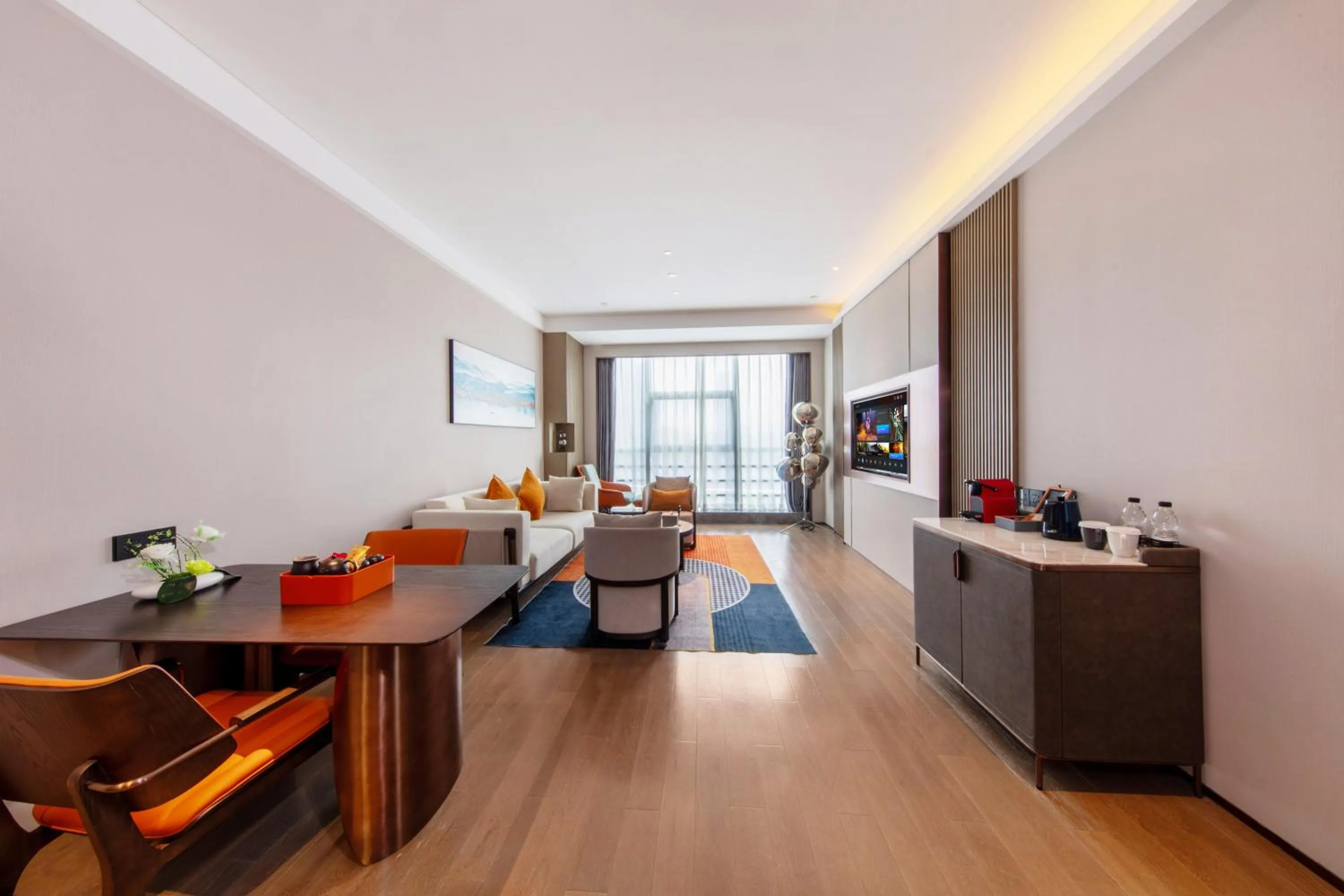 Living room in UrCove by HYATT Shenzhen Luohu