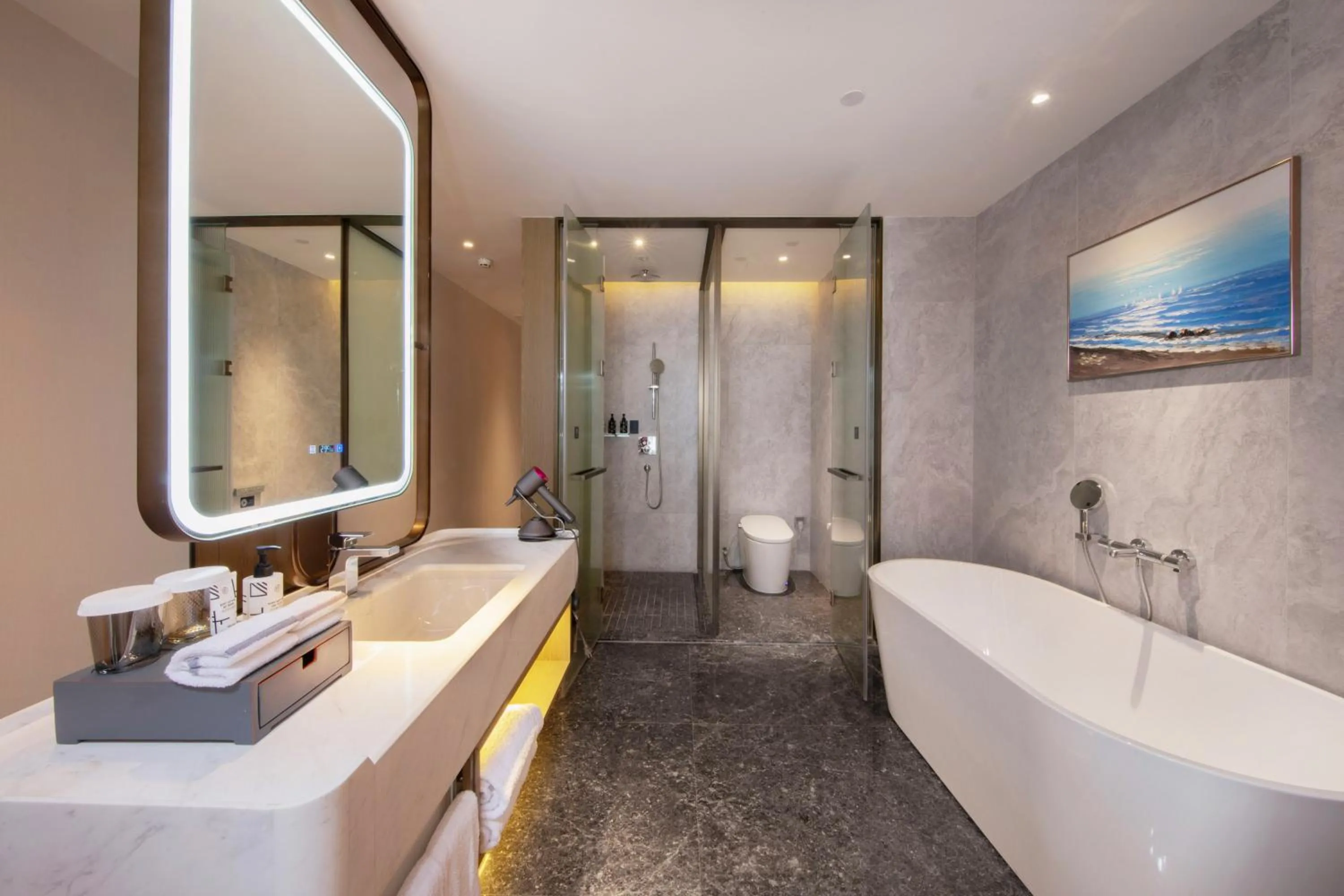 Bathroom in UrCove by HYATT Shenzhen Luohu