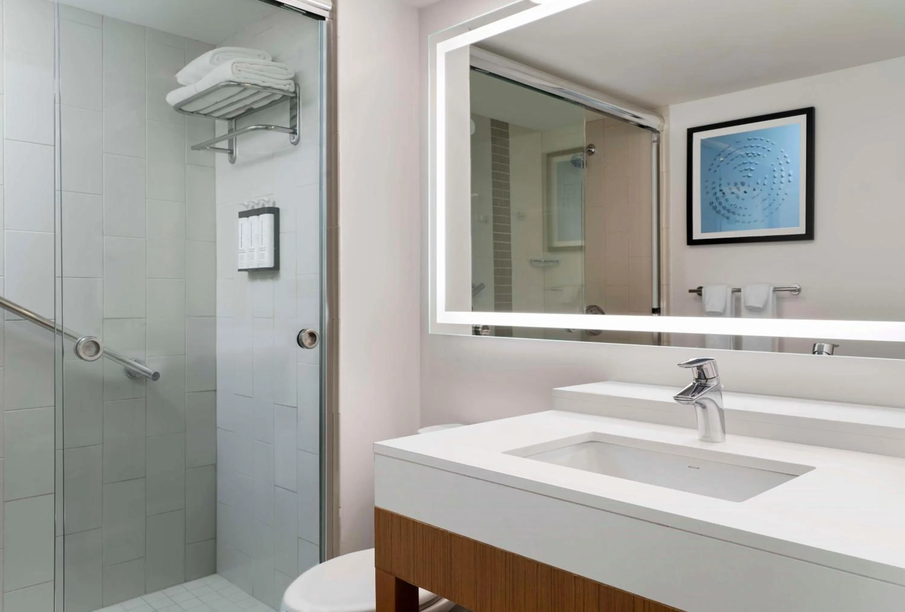 Bedroom in Hyatt Place Omaha/Downtown-Old Market