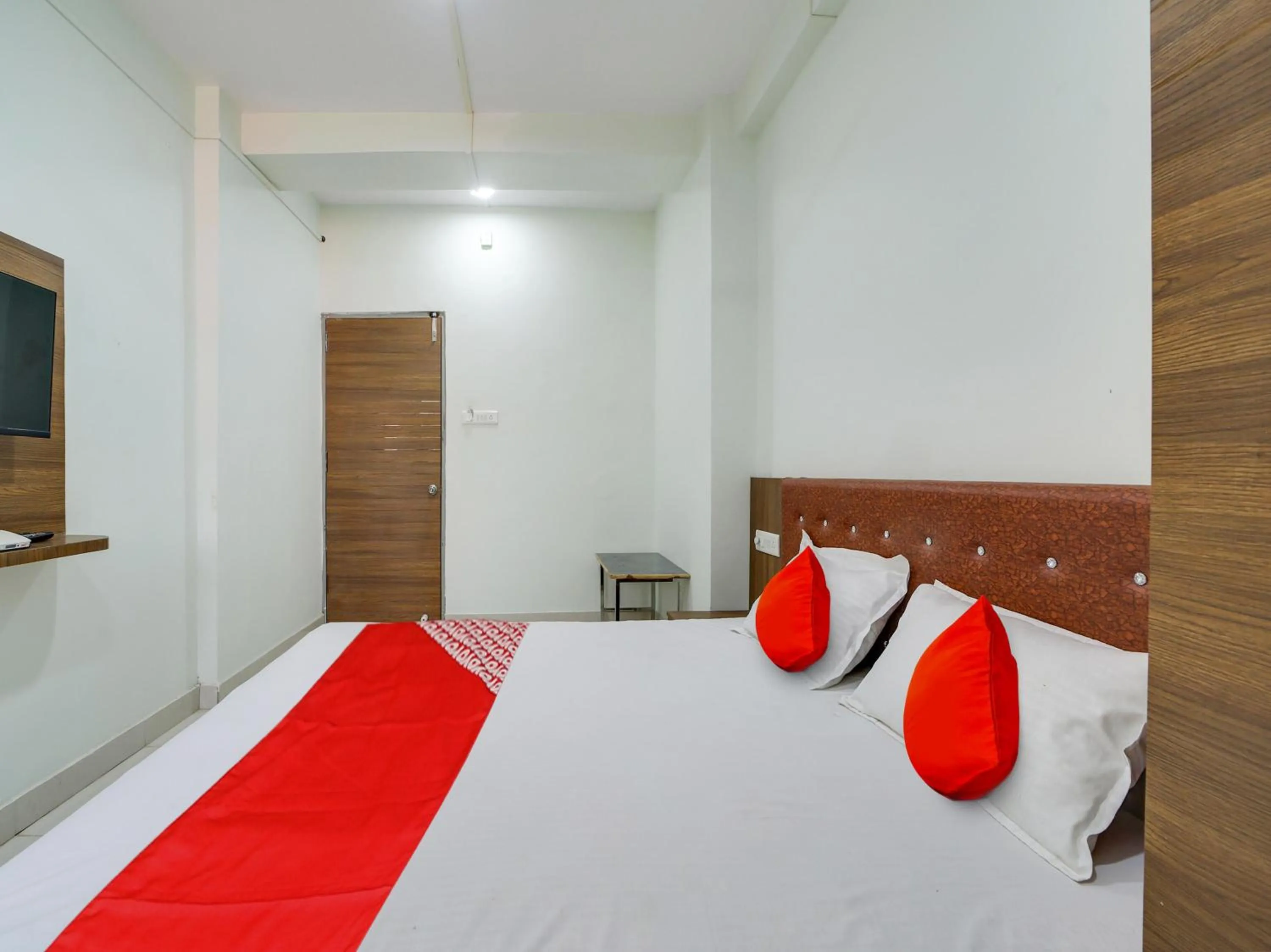 Bathroom in Super Hotel O Lalit And Marriage Garden