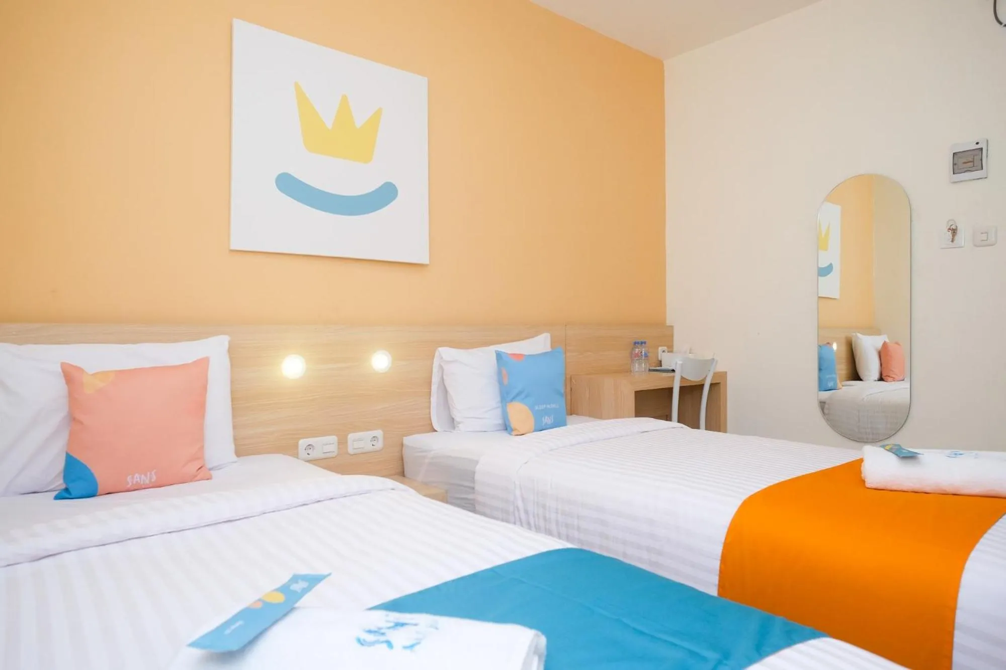 Bed in Sans Hotel Aurum Majapahit Semarang