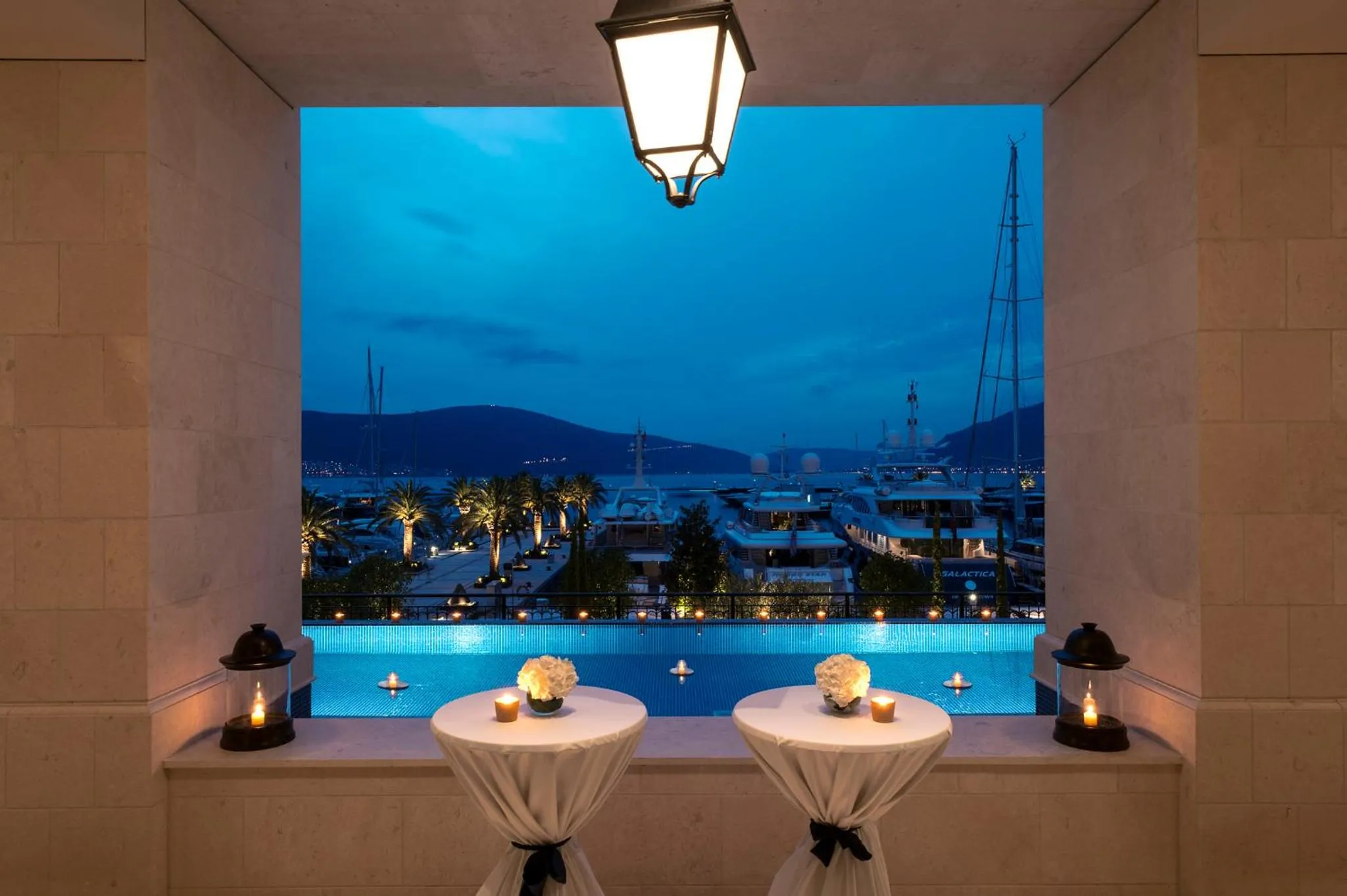 Restaurant/places to eat in Regent Porto Montenegro