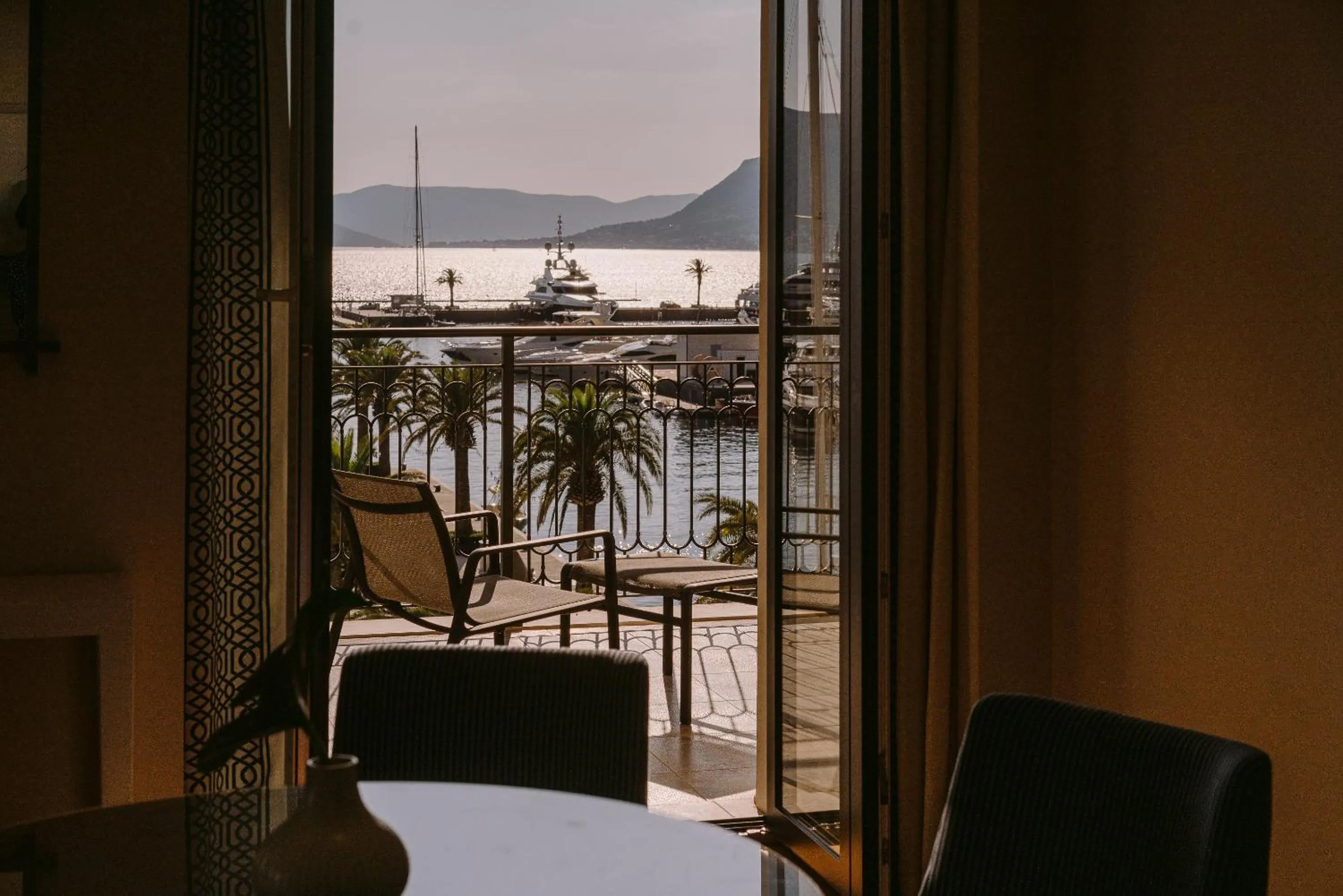 Photo of the whole room in Regent Porto Montenegro