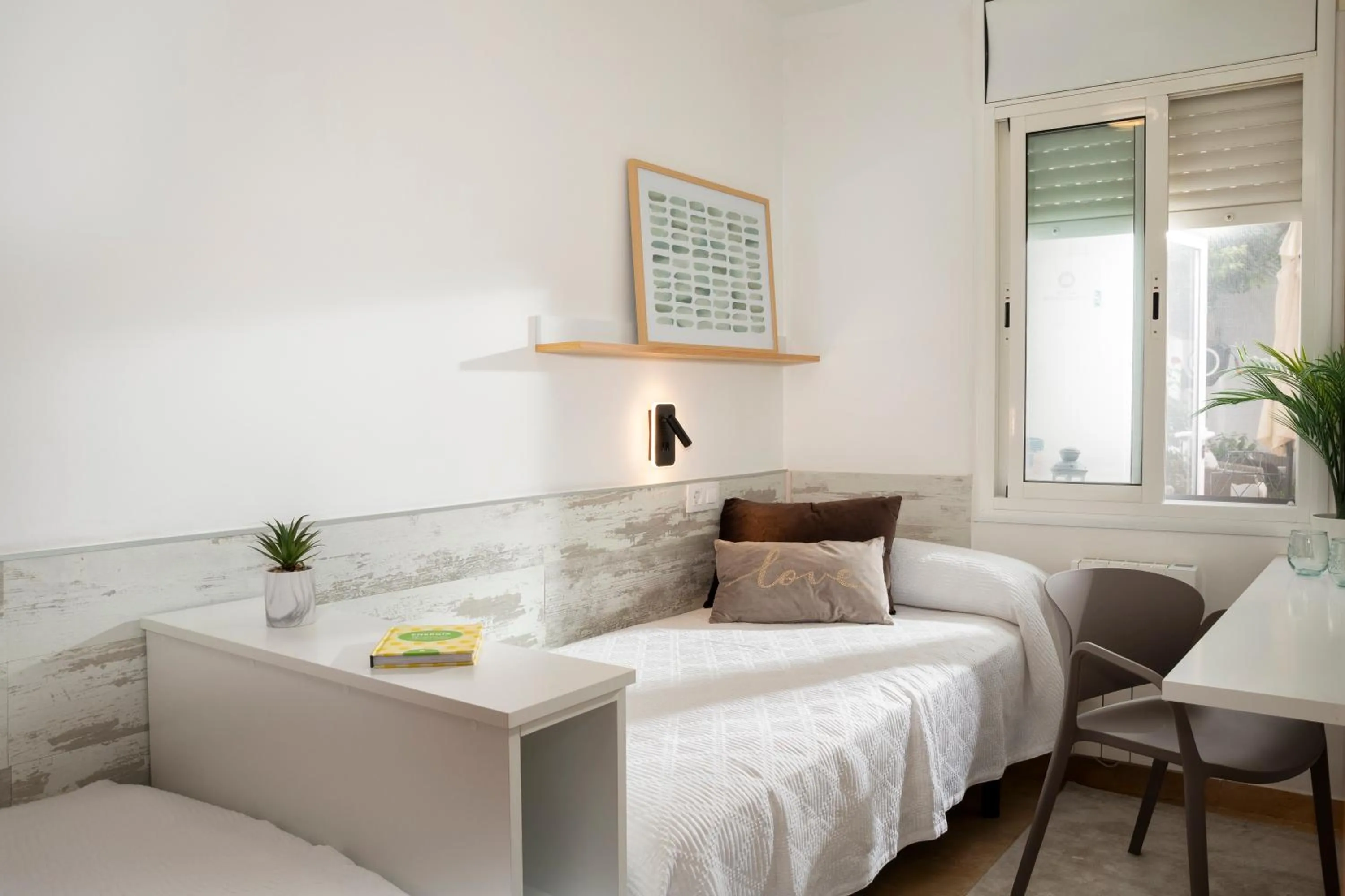 Photo of the whole room, Bed in Carme -Alojamiento céntrico en Girona