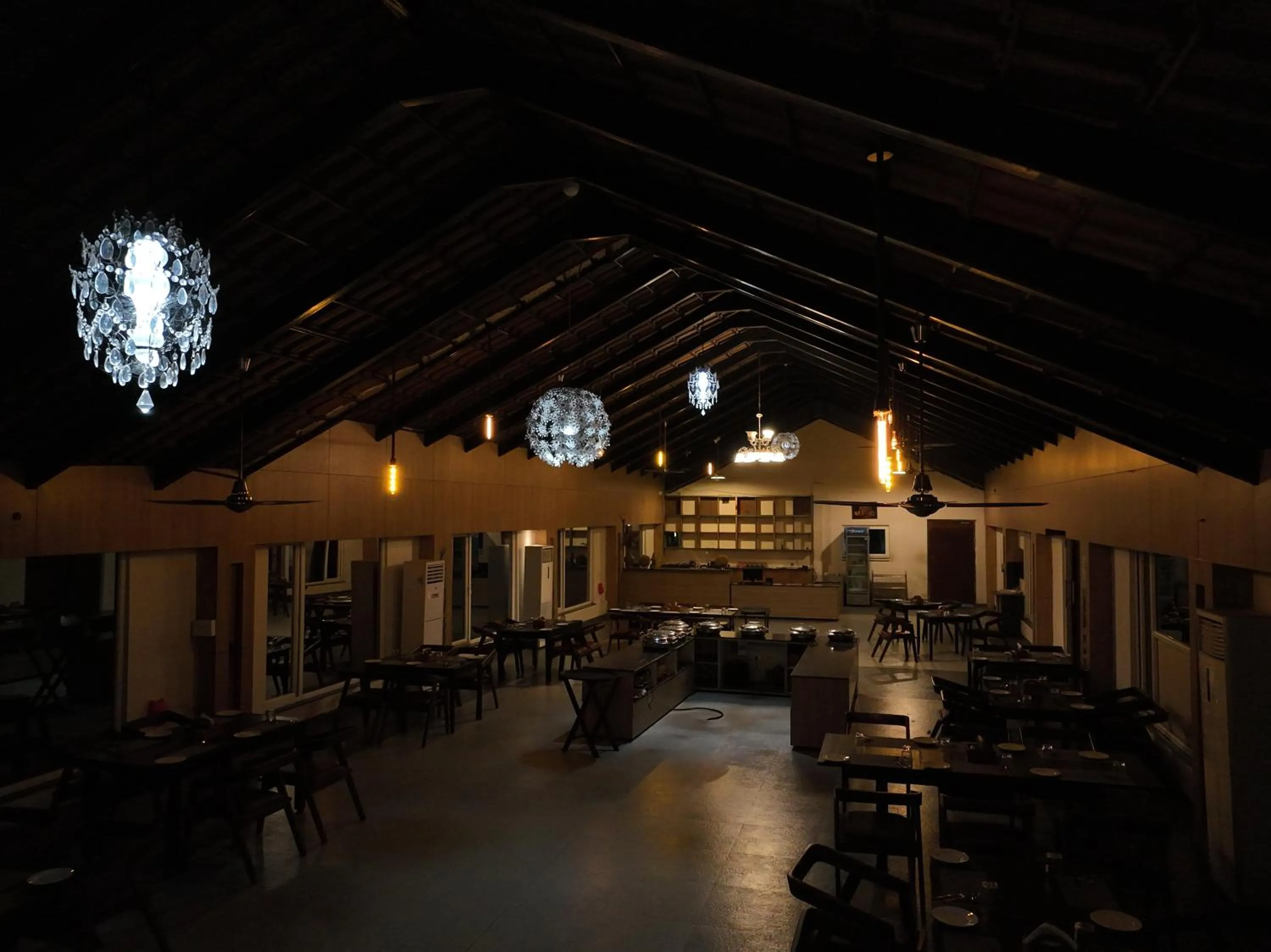 Restaurant/places to eat in Spree One Resort And Convention Annavaram