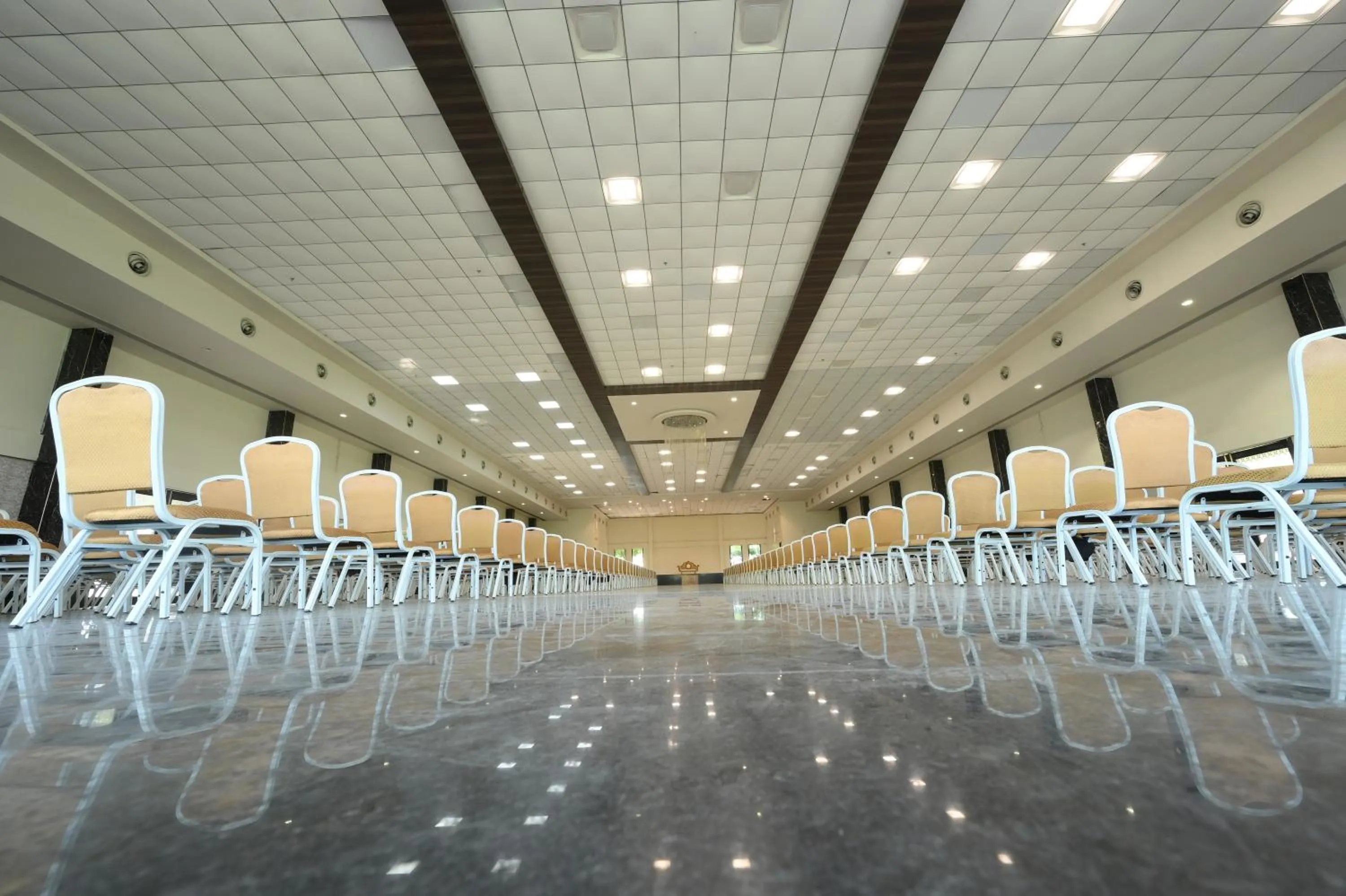 Banquet/Function facilities in Spree One Resort And Convention Annavaram