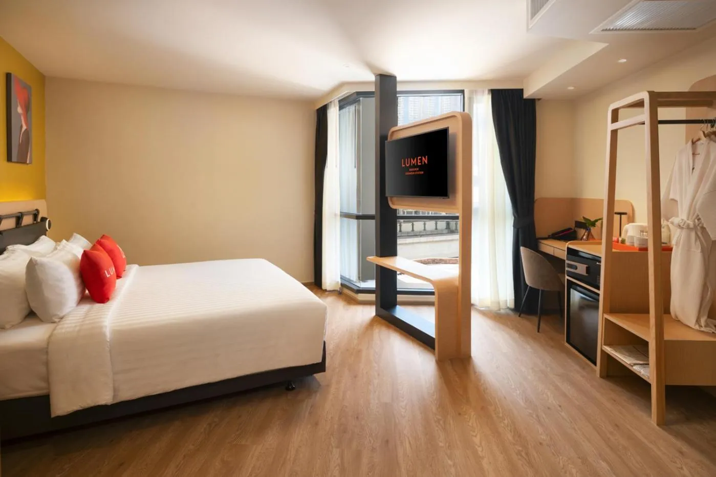 Bed in Lumen Bangkok Udomsuk Station