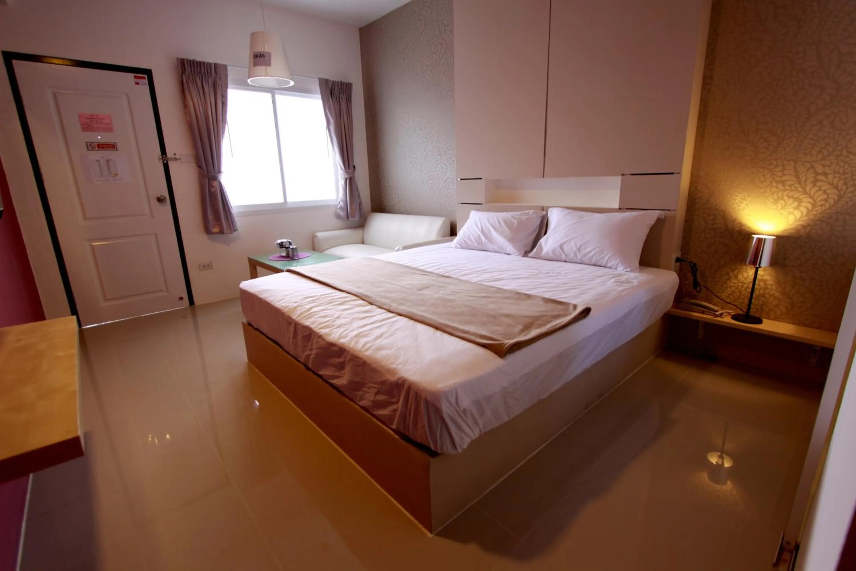 Decorative detail, Bed in Bearing26 Hotel