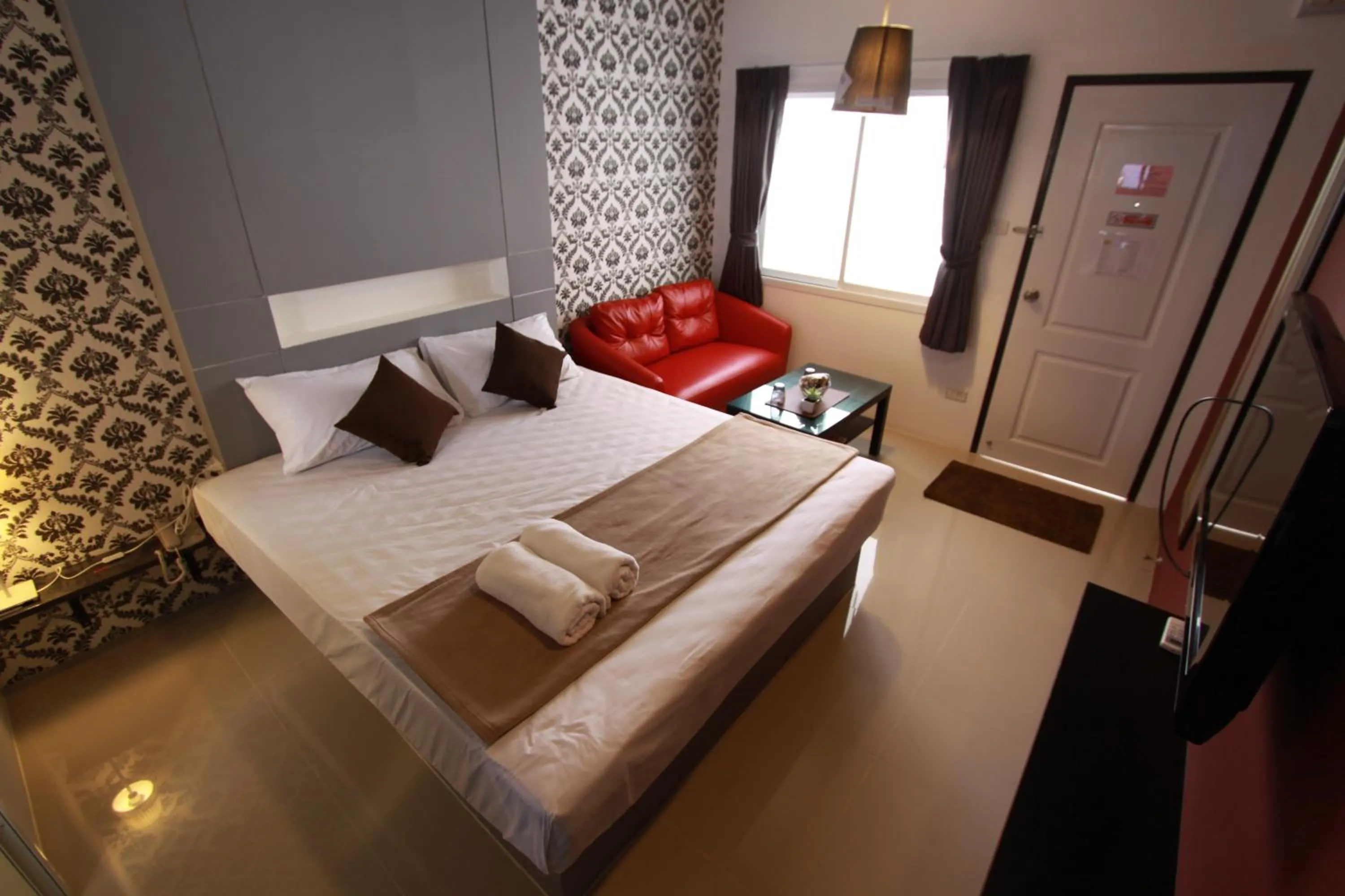 Decorative detail, Bed in Bearing26 Hotel