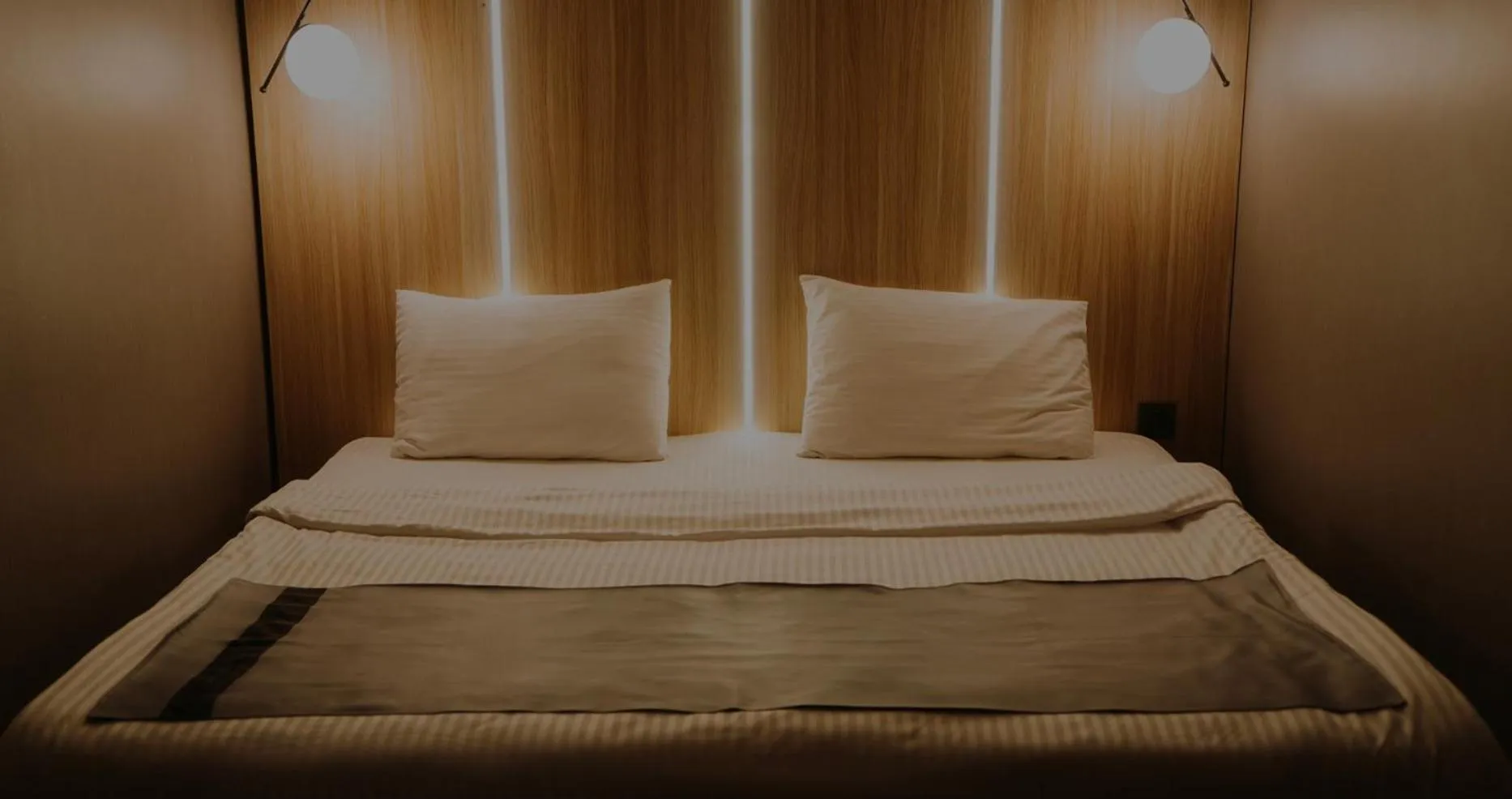 Bed in Royal Mass Airport Business Hotel