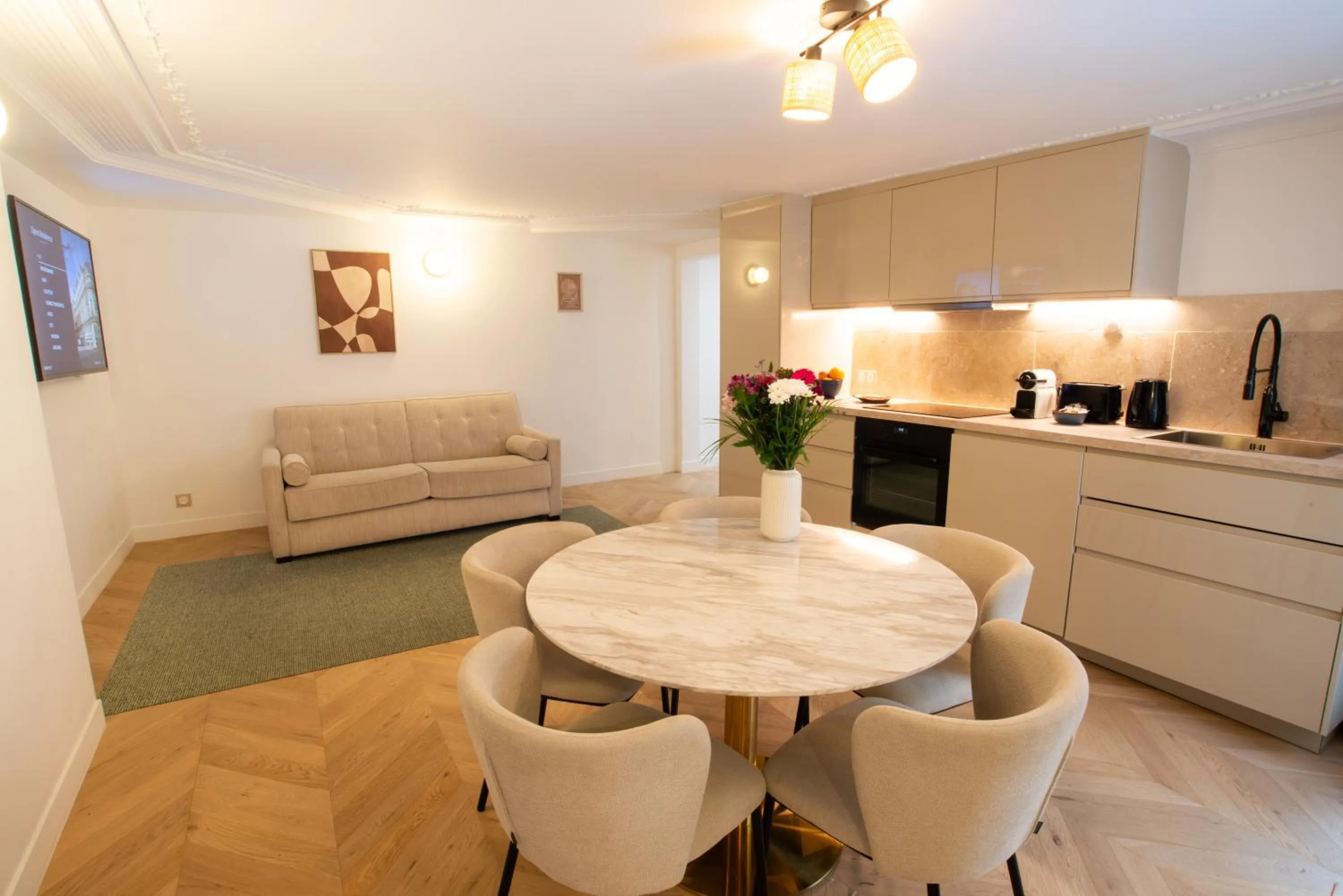 Living room in Quartier Libre Madeleine