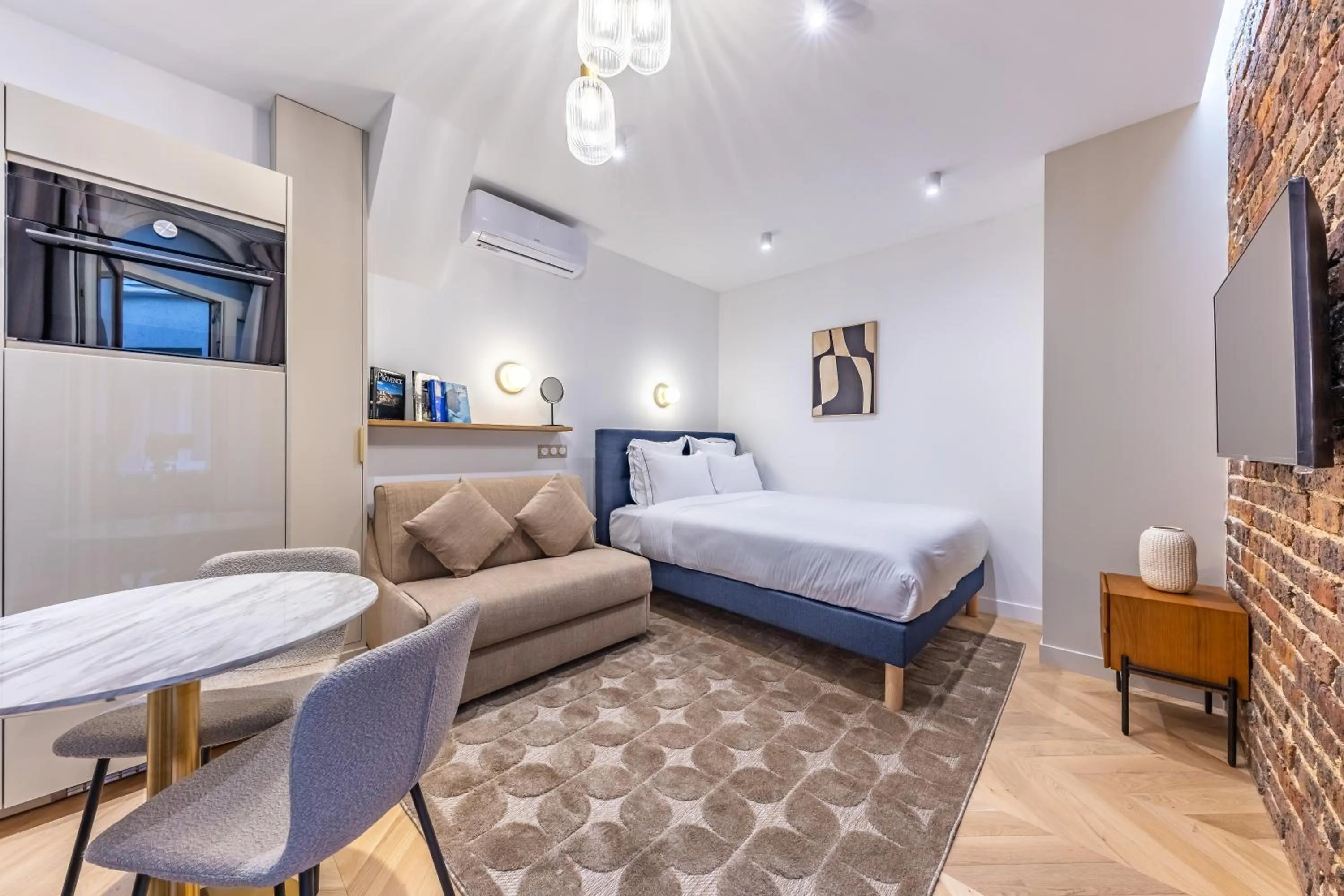 Bed in Quartier Libre Madeleine